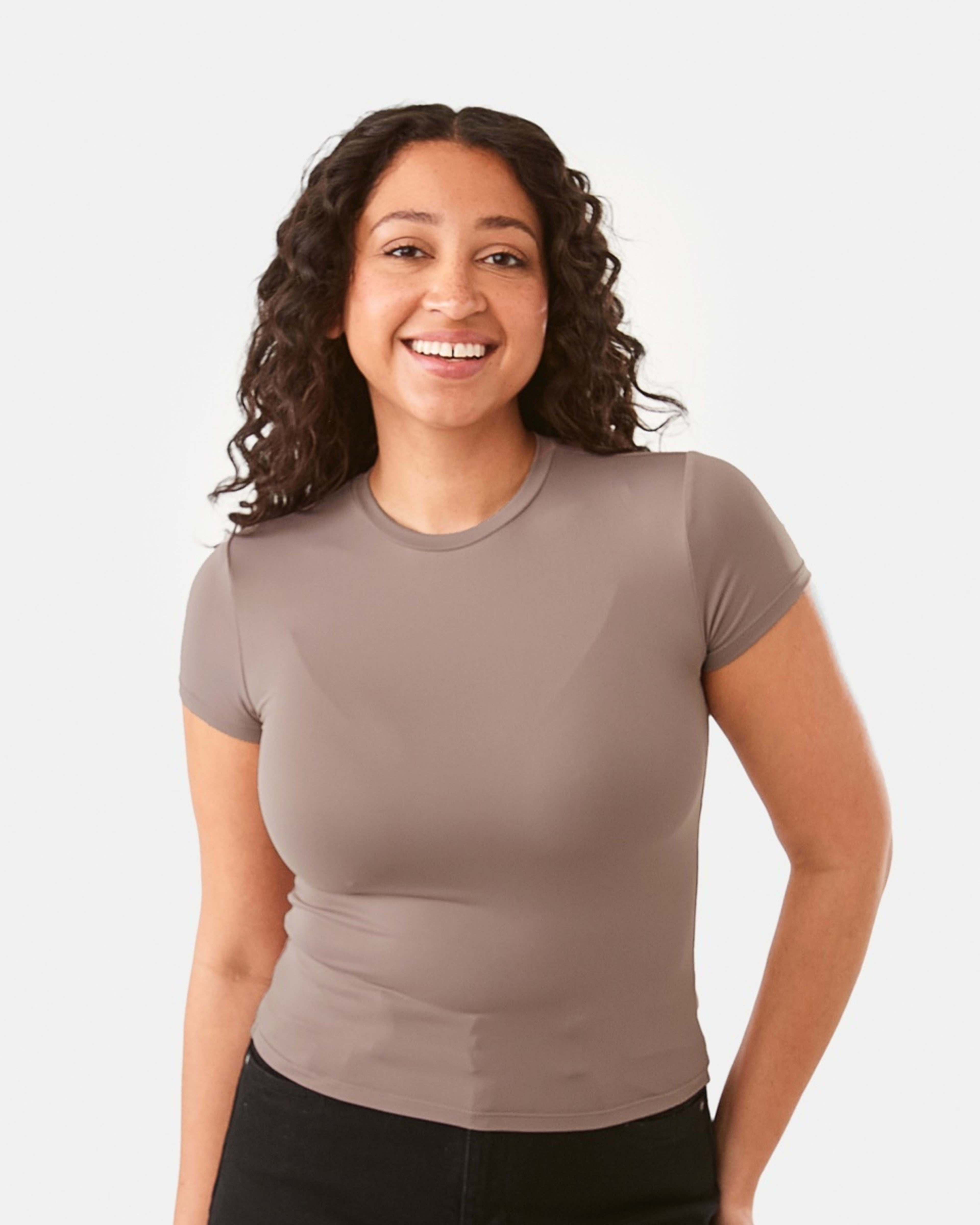 2 Short Sleeve Luxe T-shirt Taupe Brn, 2 of 7