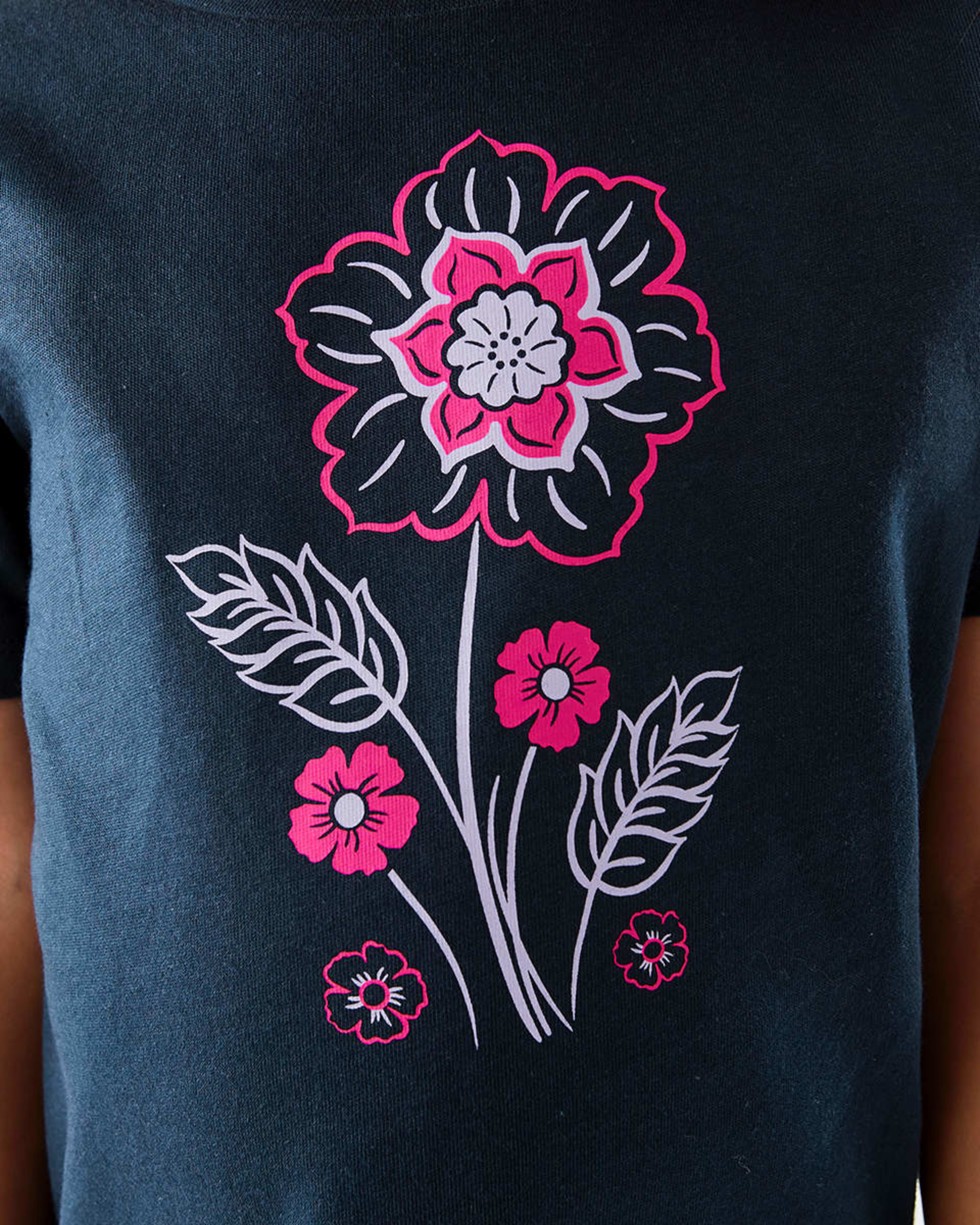 4 Short Sleeve Chest Print T-shirt Flower, 4 of 8