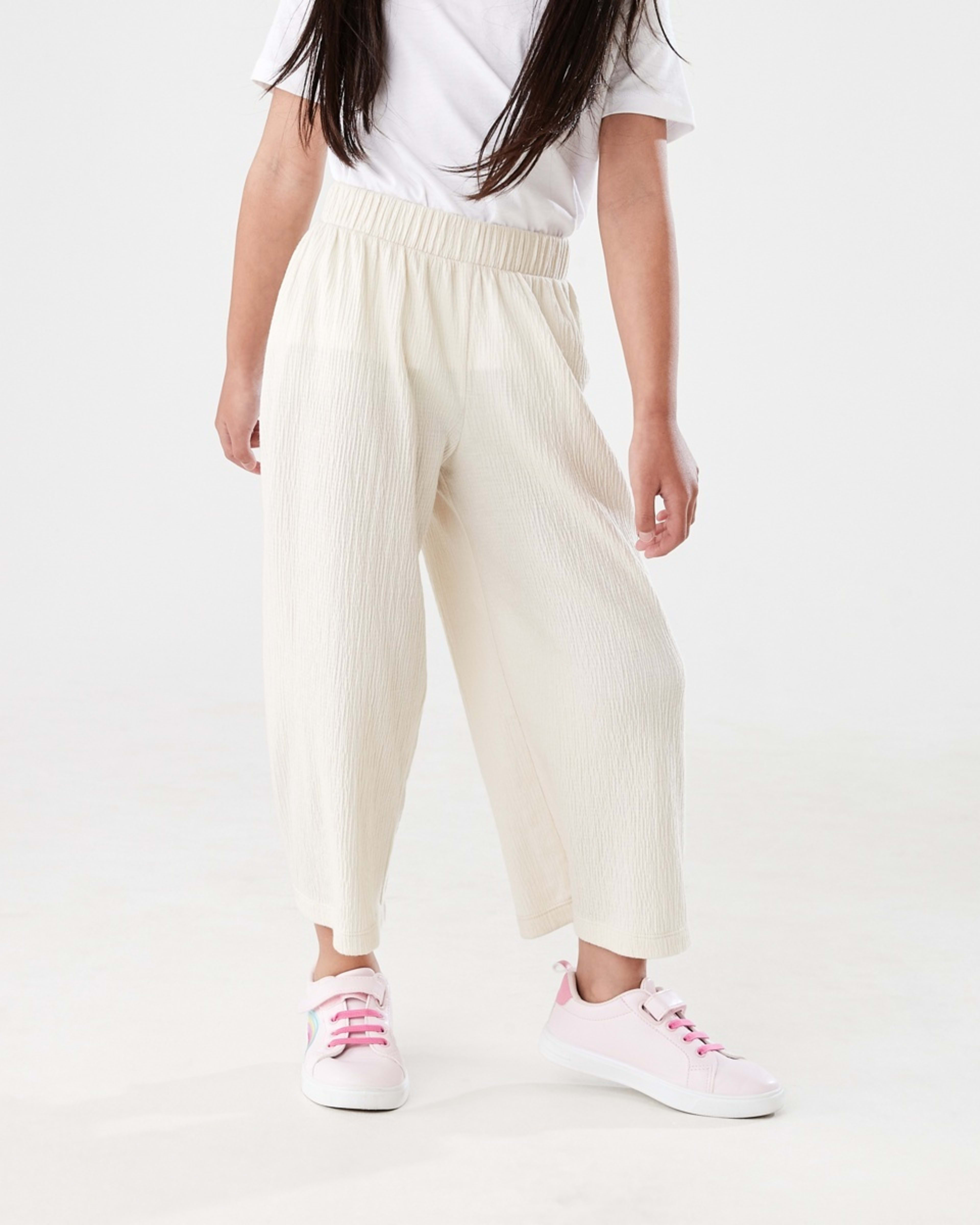 1 Textured Pants CHALK