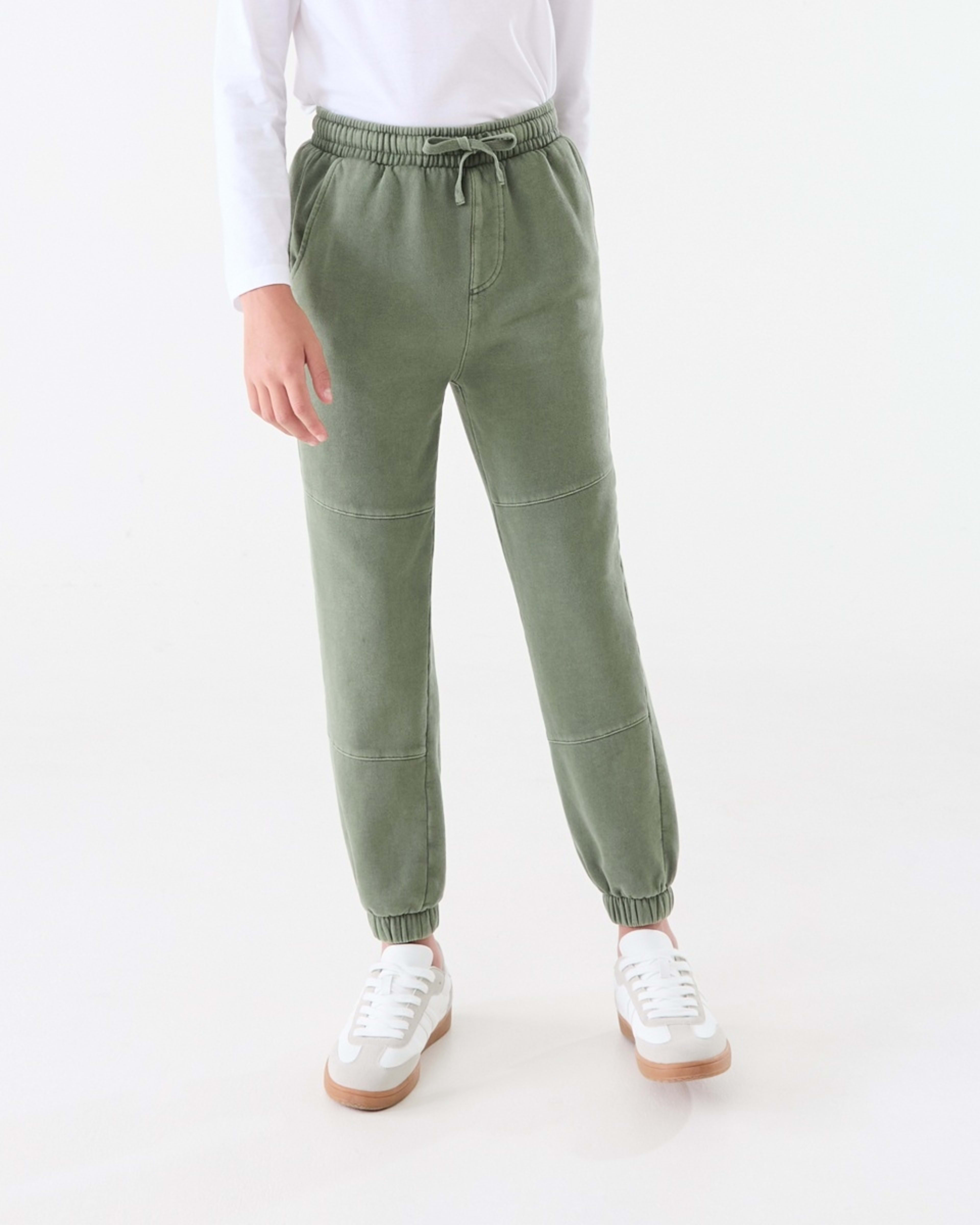 1 Utility Trackpants Grn 4 Leaf