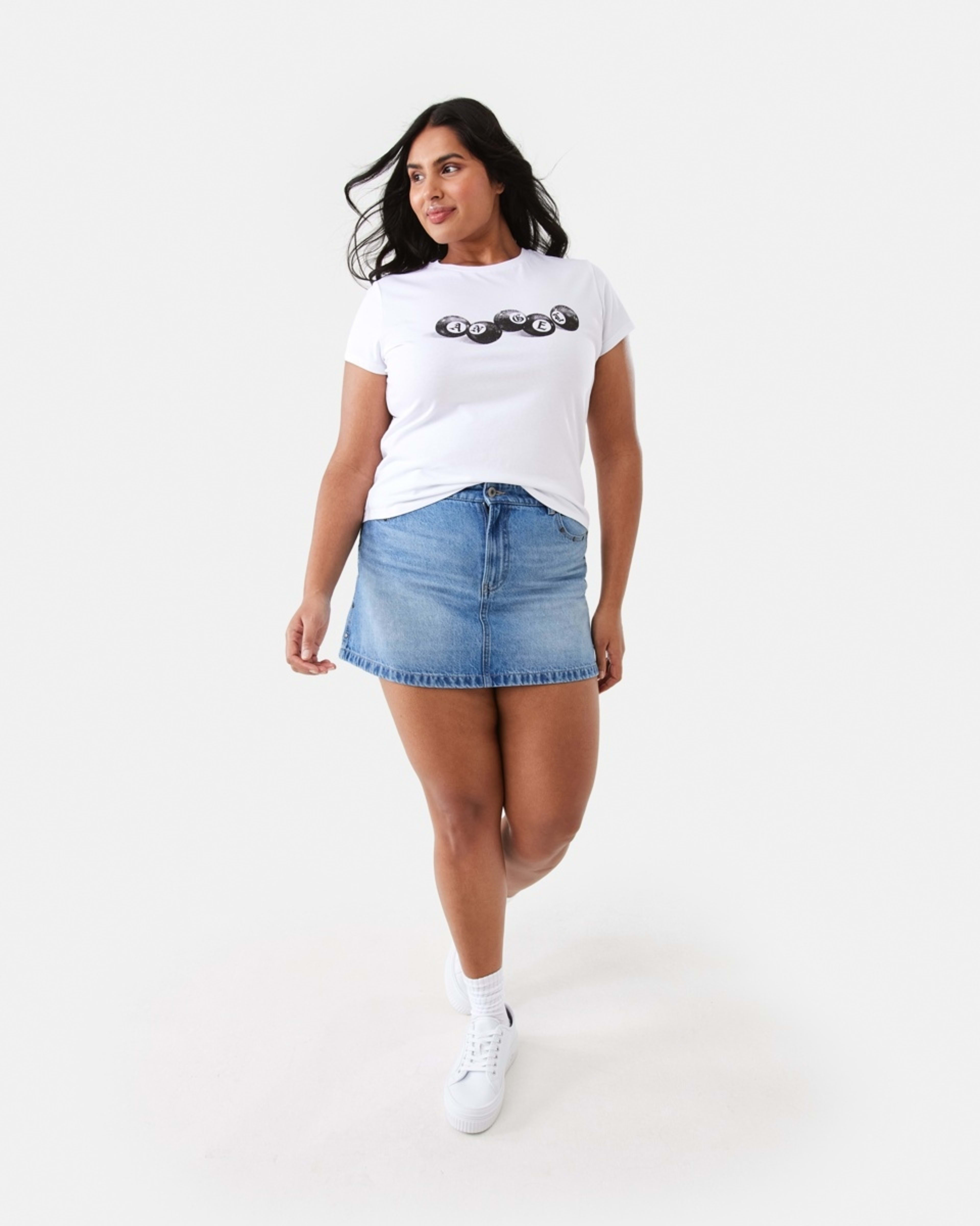4 Short Sleeve Neat Print T-shirt 8 Ball, 4 of 8