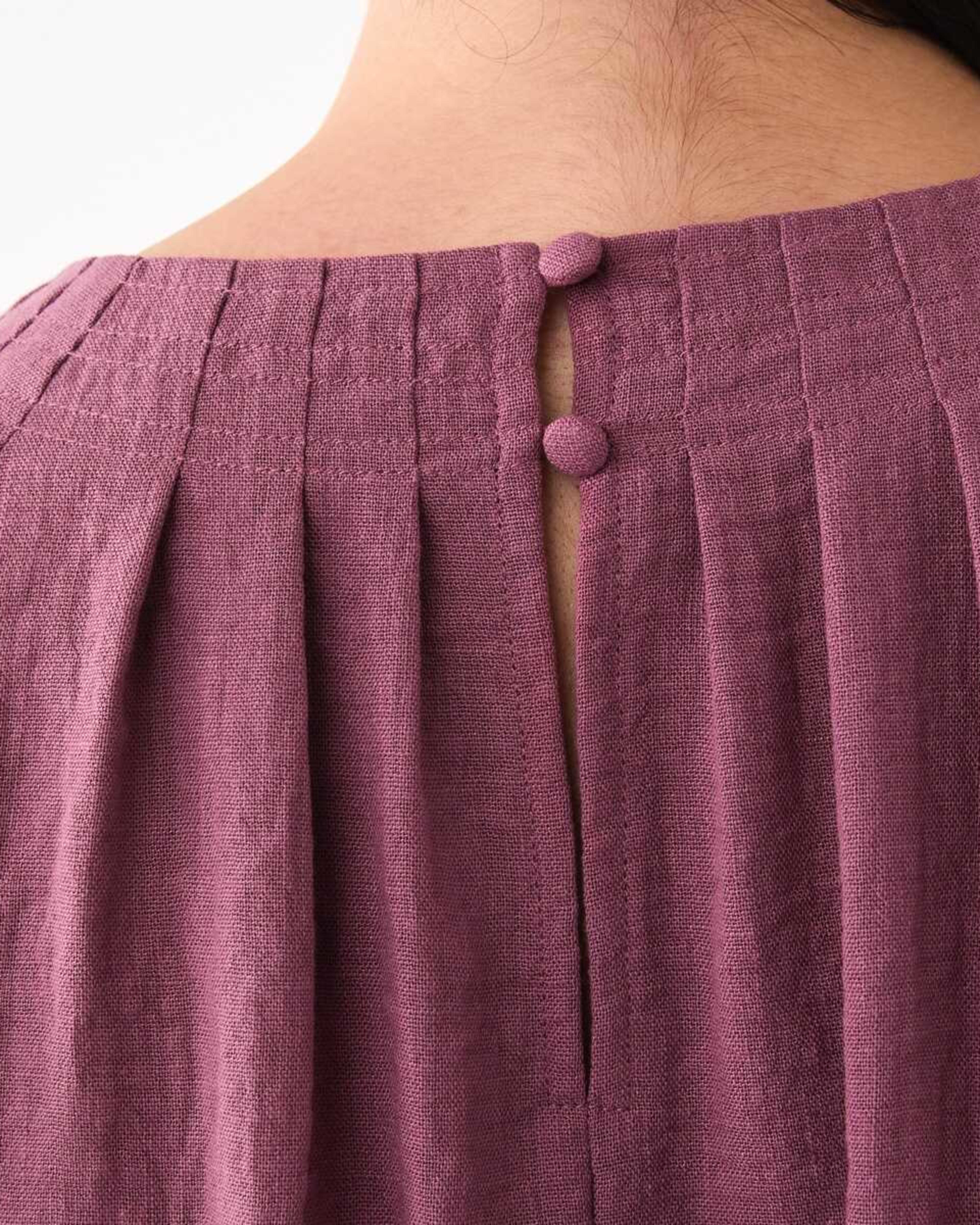 5 Short Sleeve Pleated Tuck Top Berry, 5 of 6