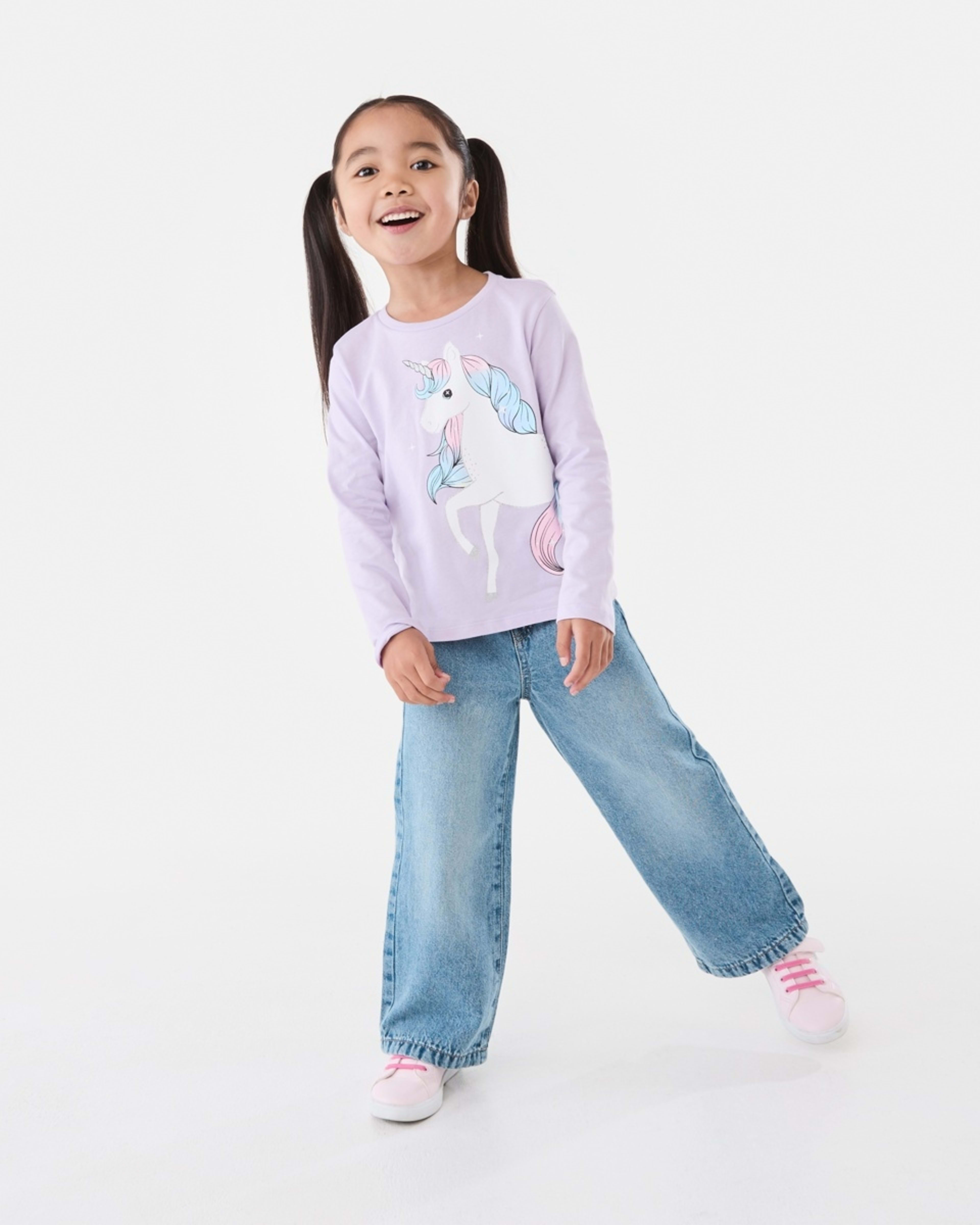 5 Printed T-shirt Unicorn, 5 of 8