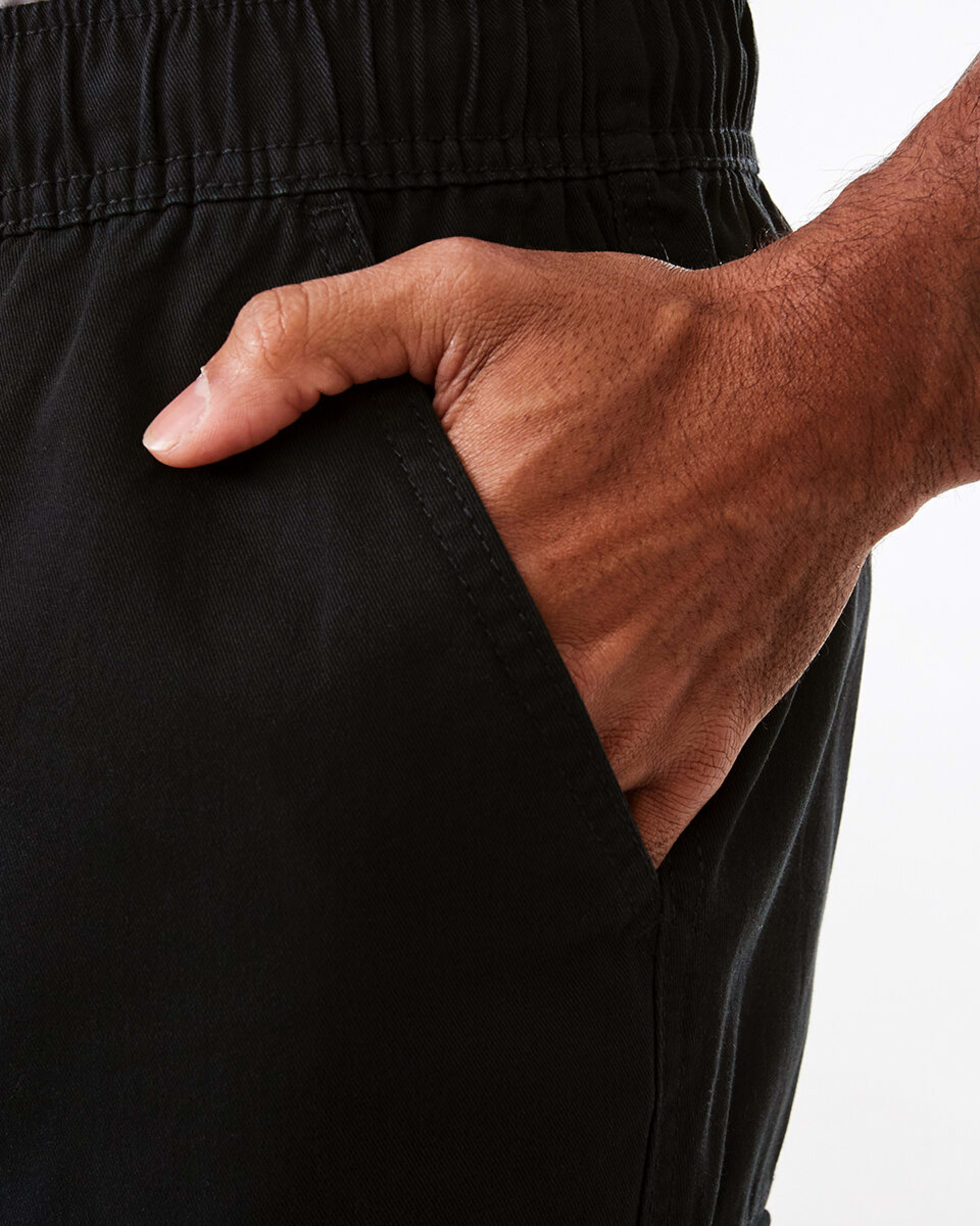 4 Elastic Waist Cargo Shorts Black, 4 of 7