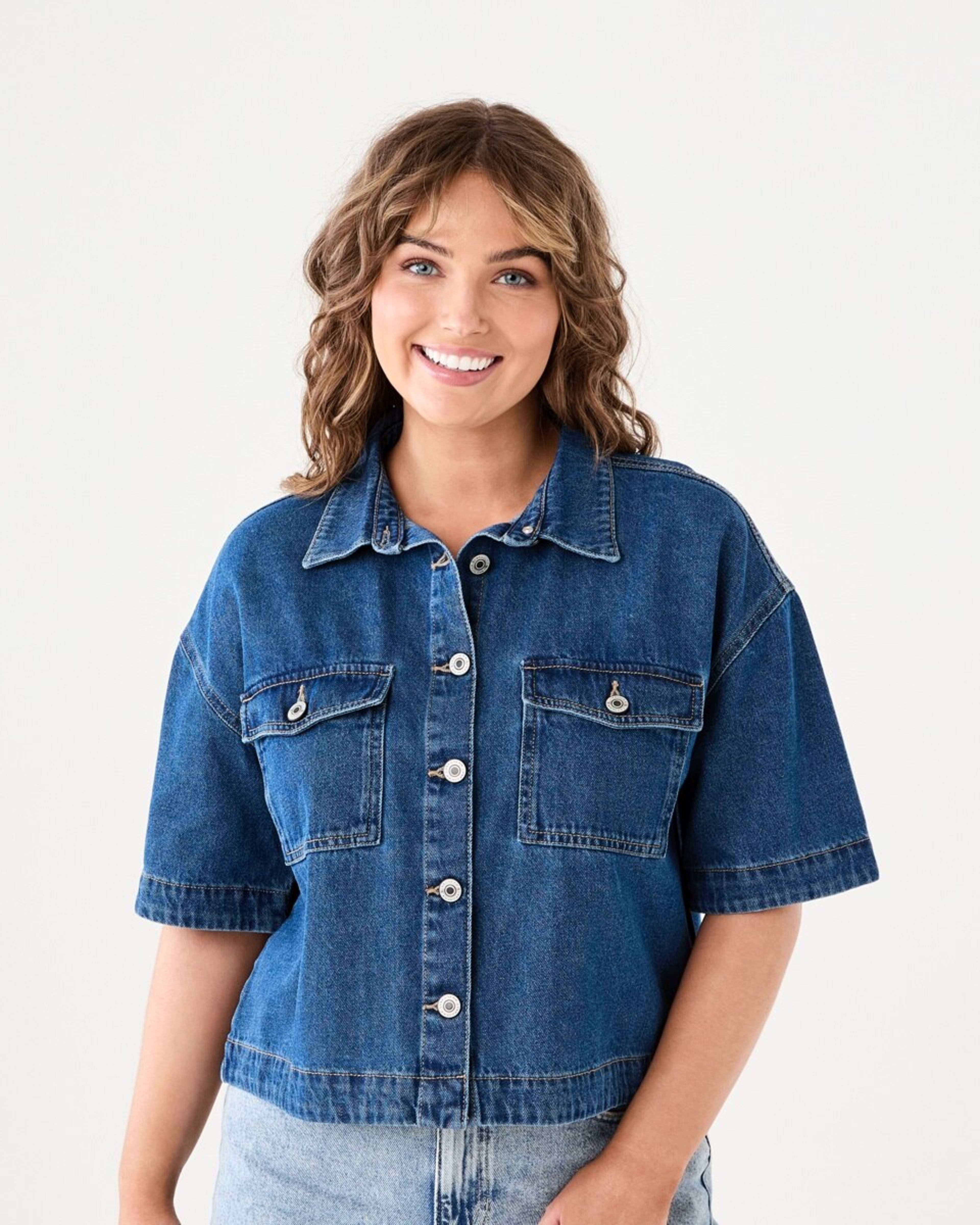 1 Short Sleeve Denim Cropped Shirt MID BLUE DENIM WASH