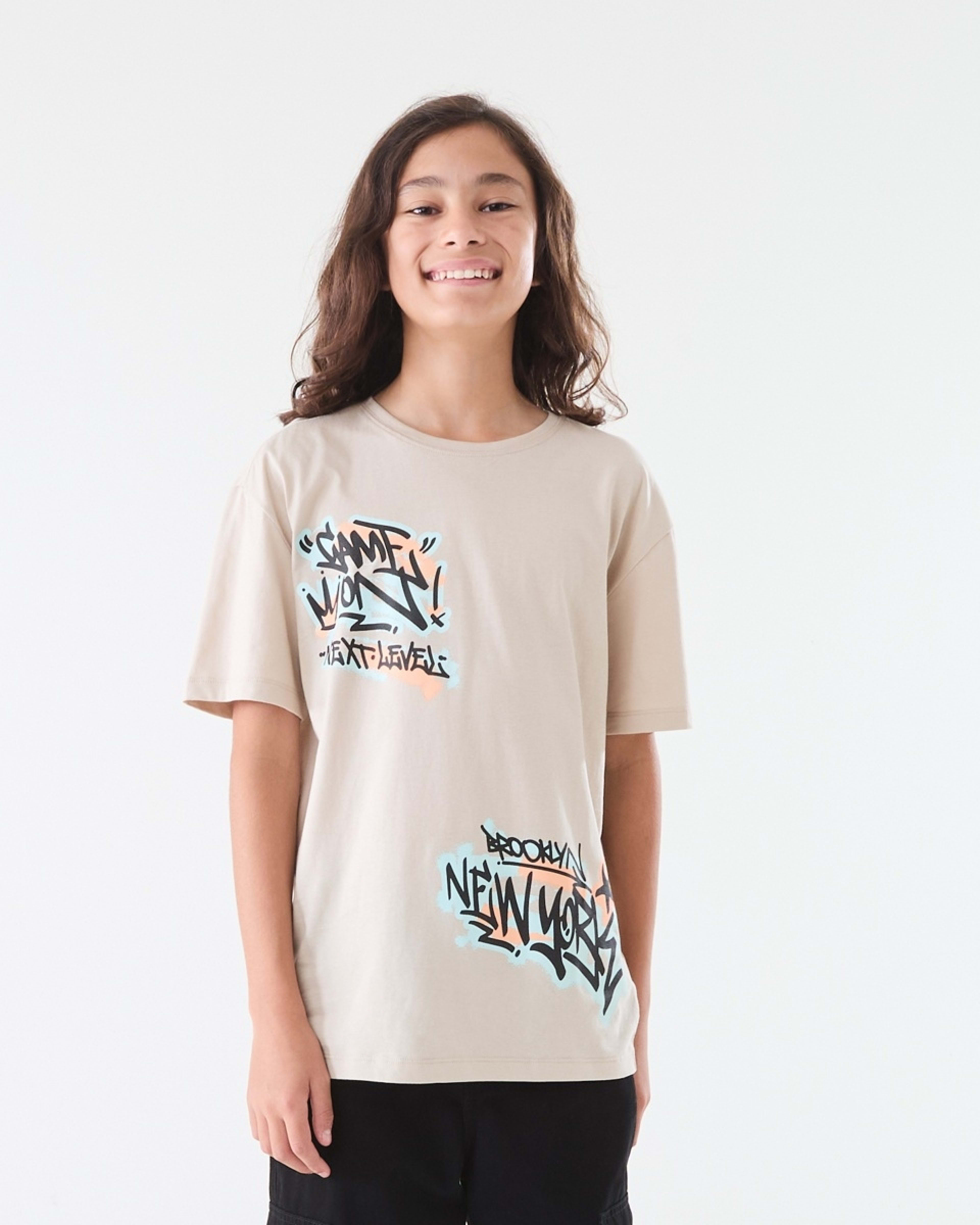 1 Short Sleeve Graphic Print T-shirt Bge Graff