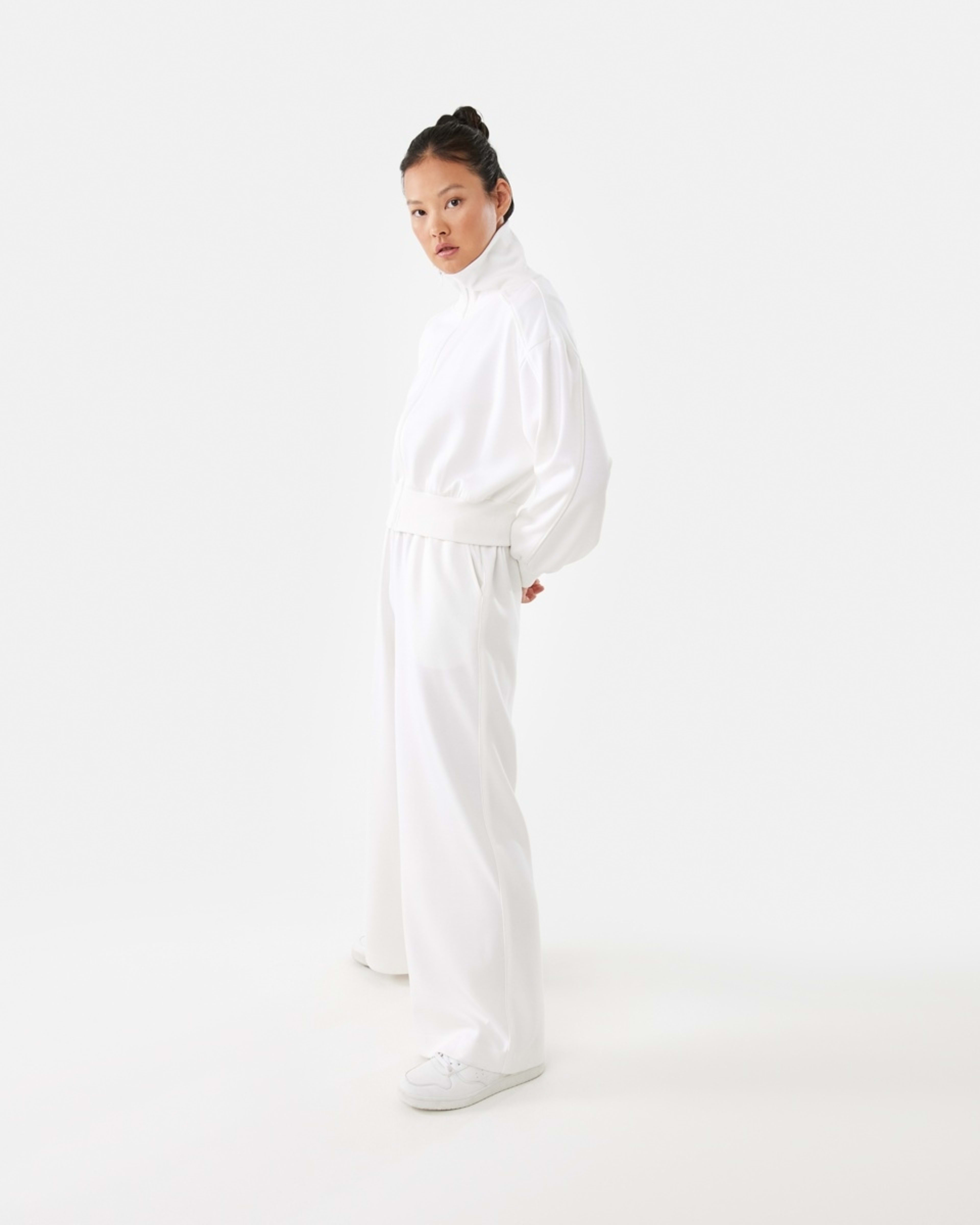 3 Active Womens Interlock Tipping Trackpants Ecru, 3 of 8