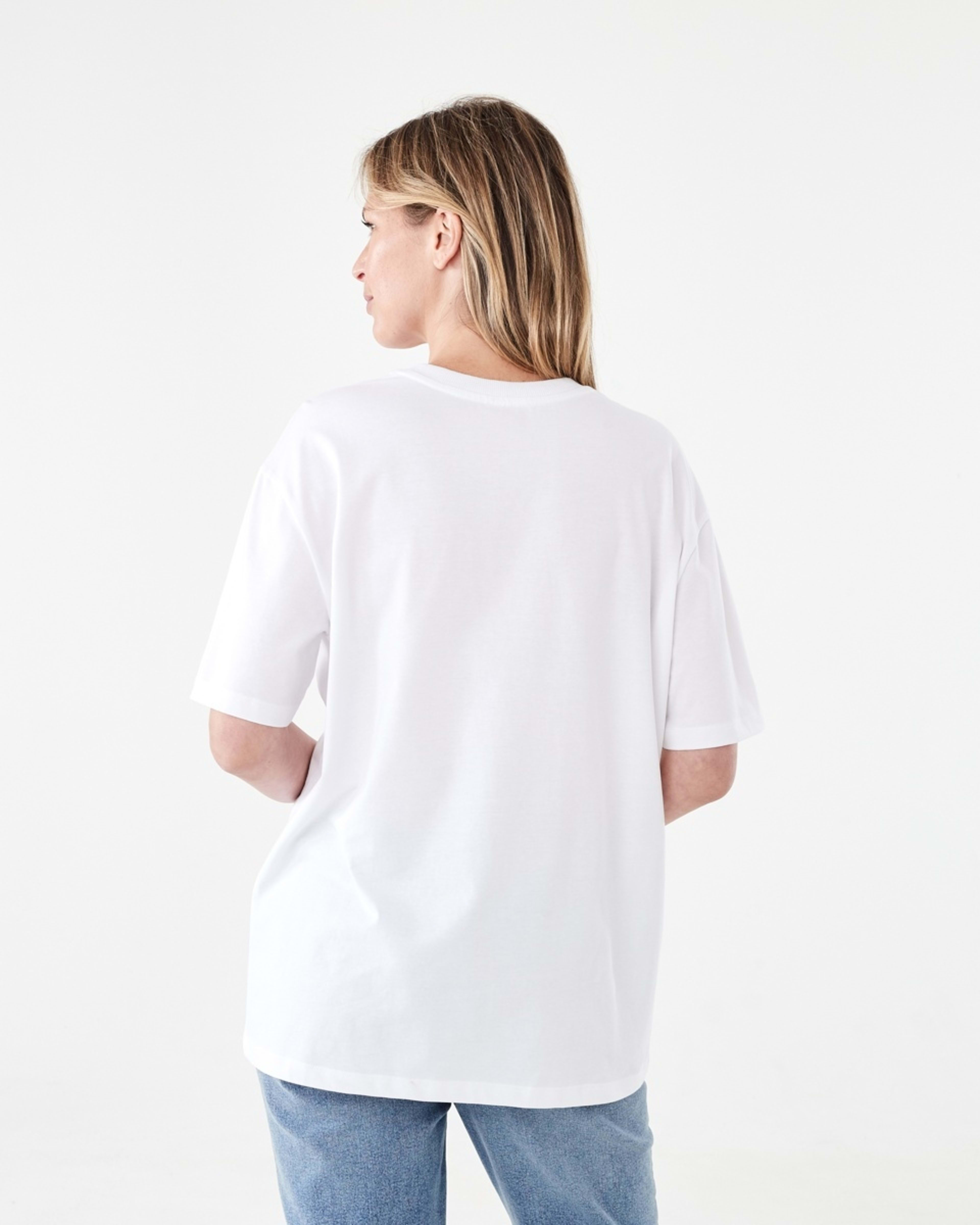 3 Short Sleeve Oversized Boyfriend T-shirt Le Marais, 3 of 5