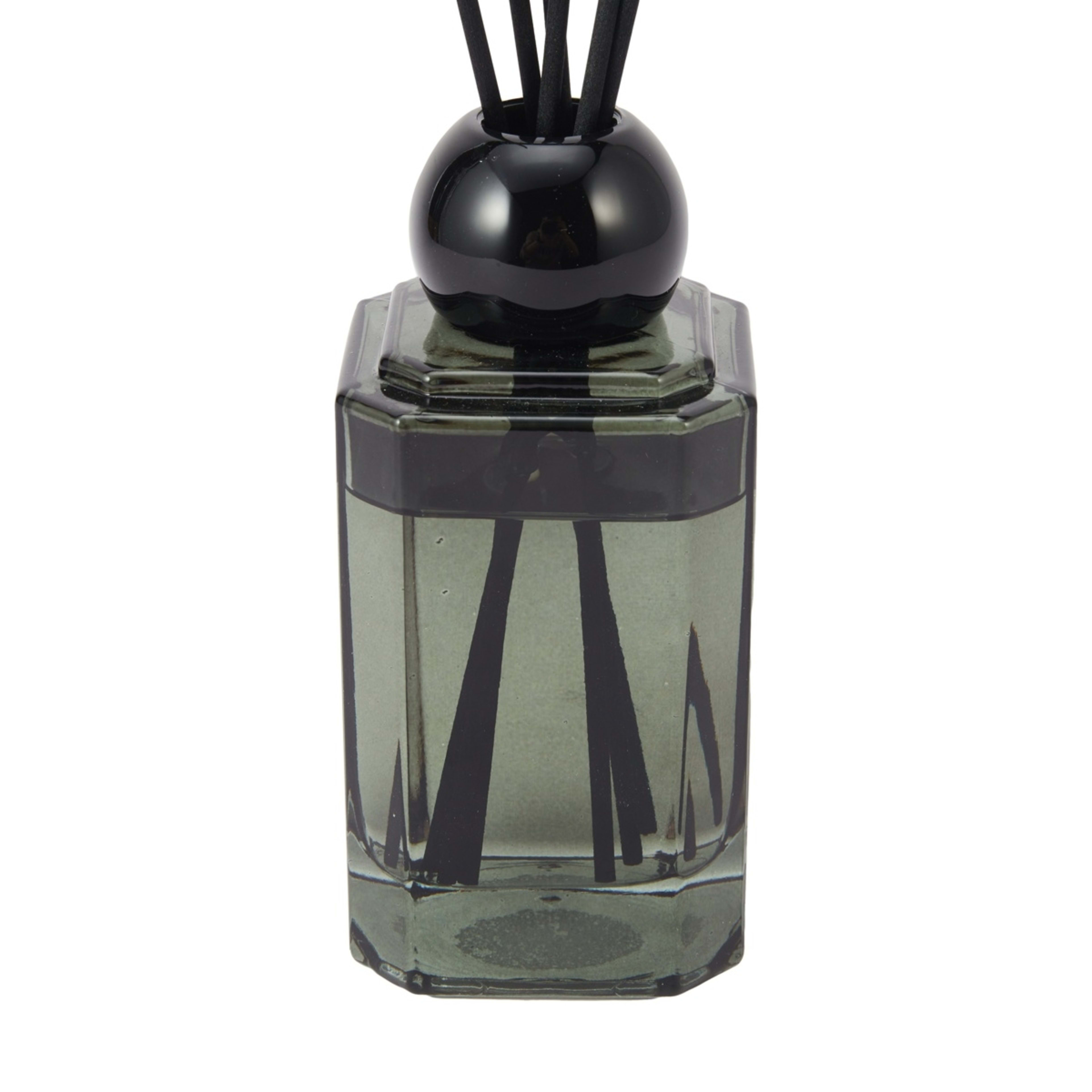 4 Vetiver Hotel Reed Diffuser 150ml, 4 of 6