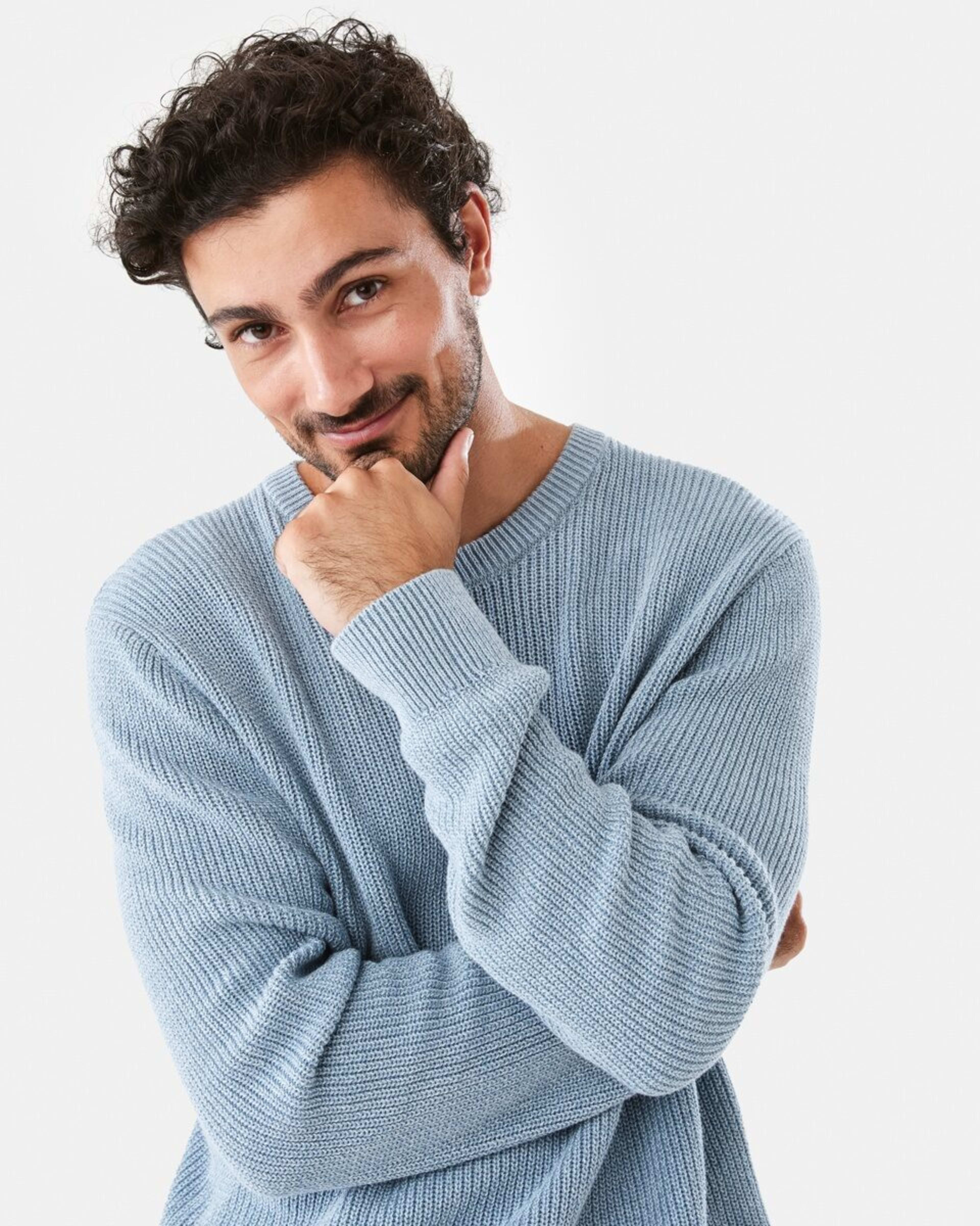 5 Textured Crew Knit Jumper Ash Blue, 5 of 7