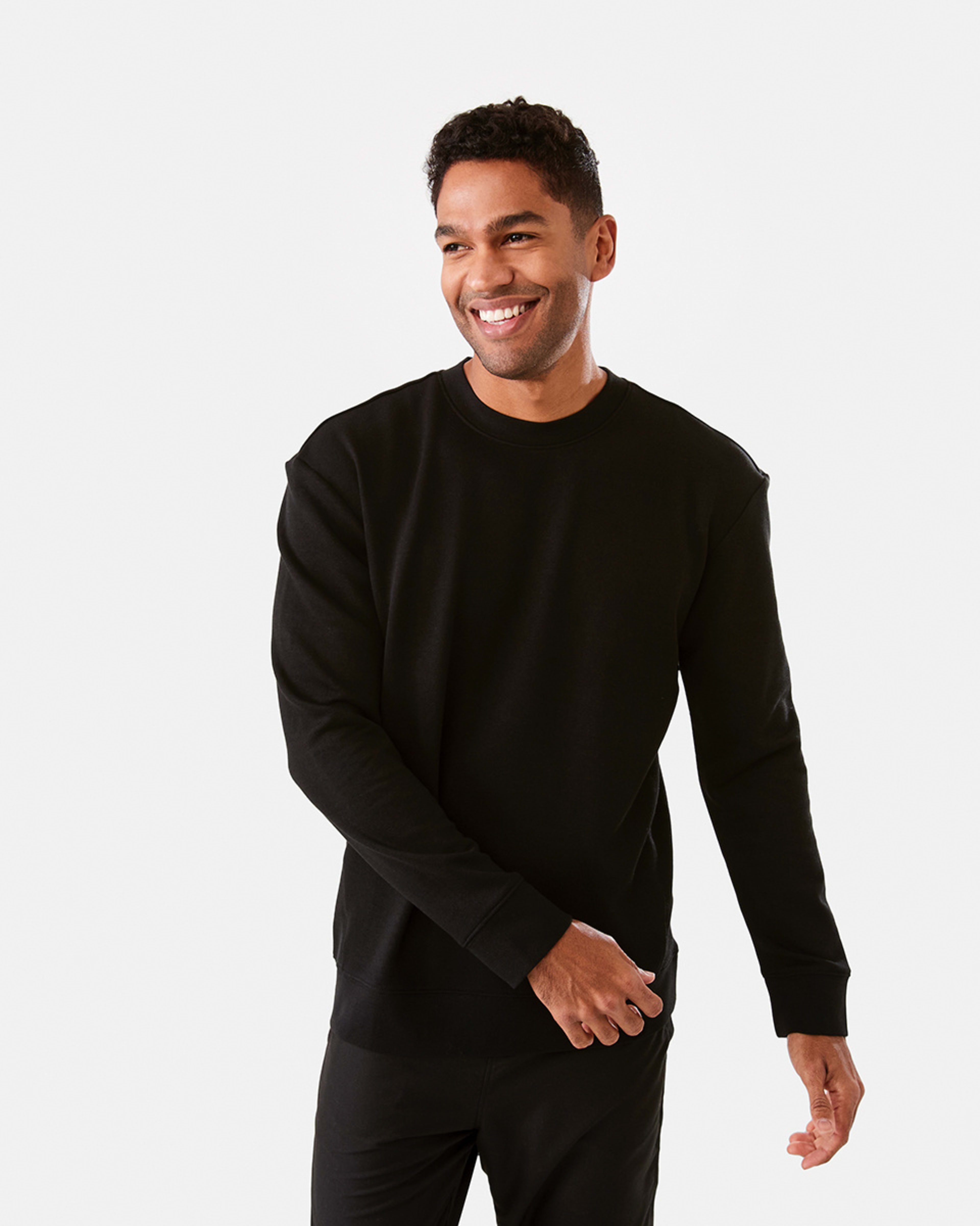 1 Active Men Terry Crew Neck Top Black