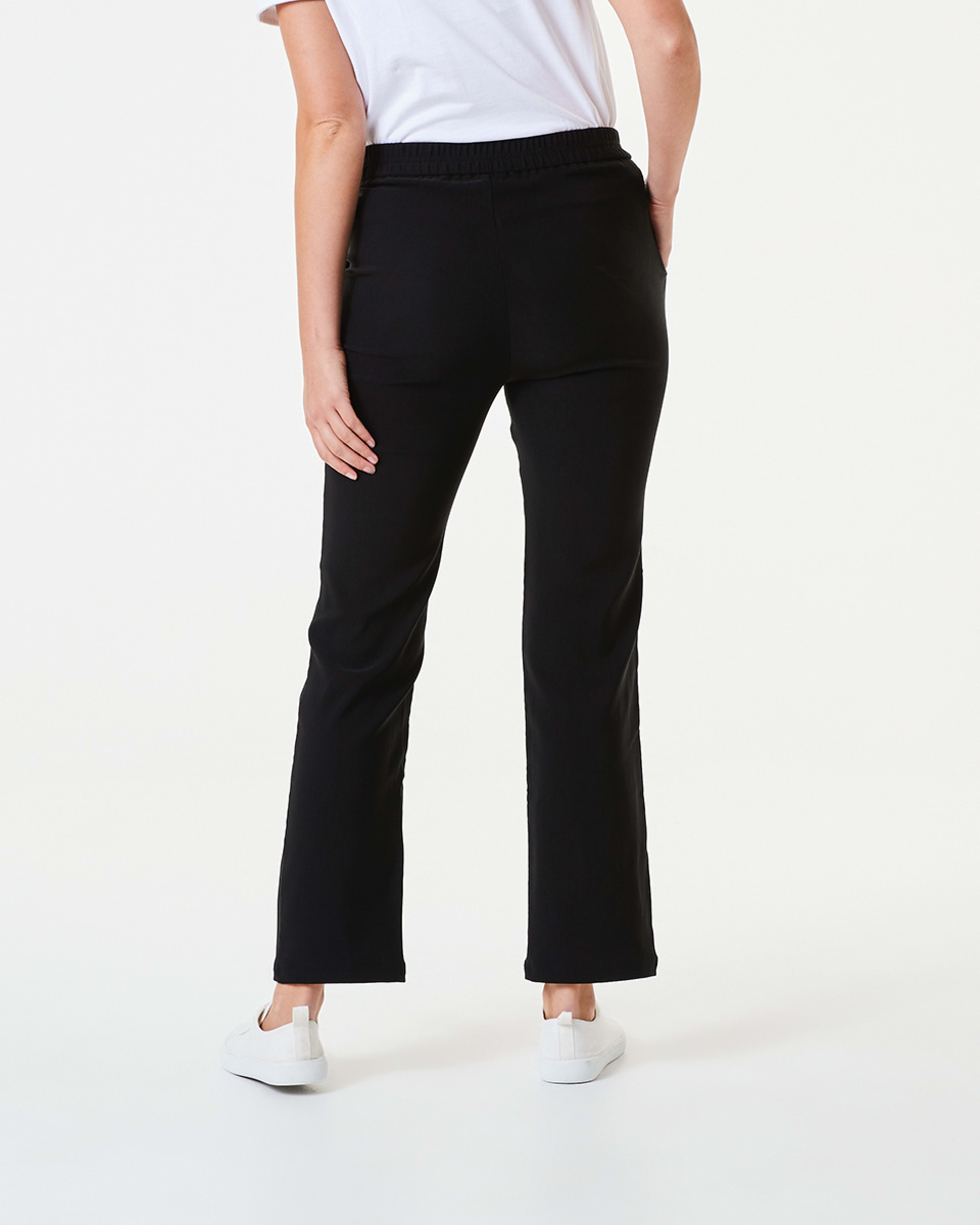 3 Pull On Straight Leg Pants BLACK, 3 of 6