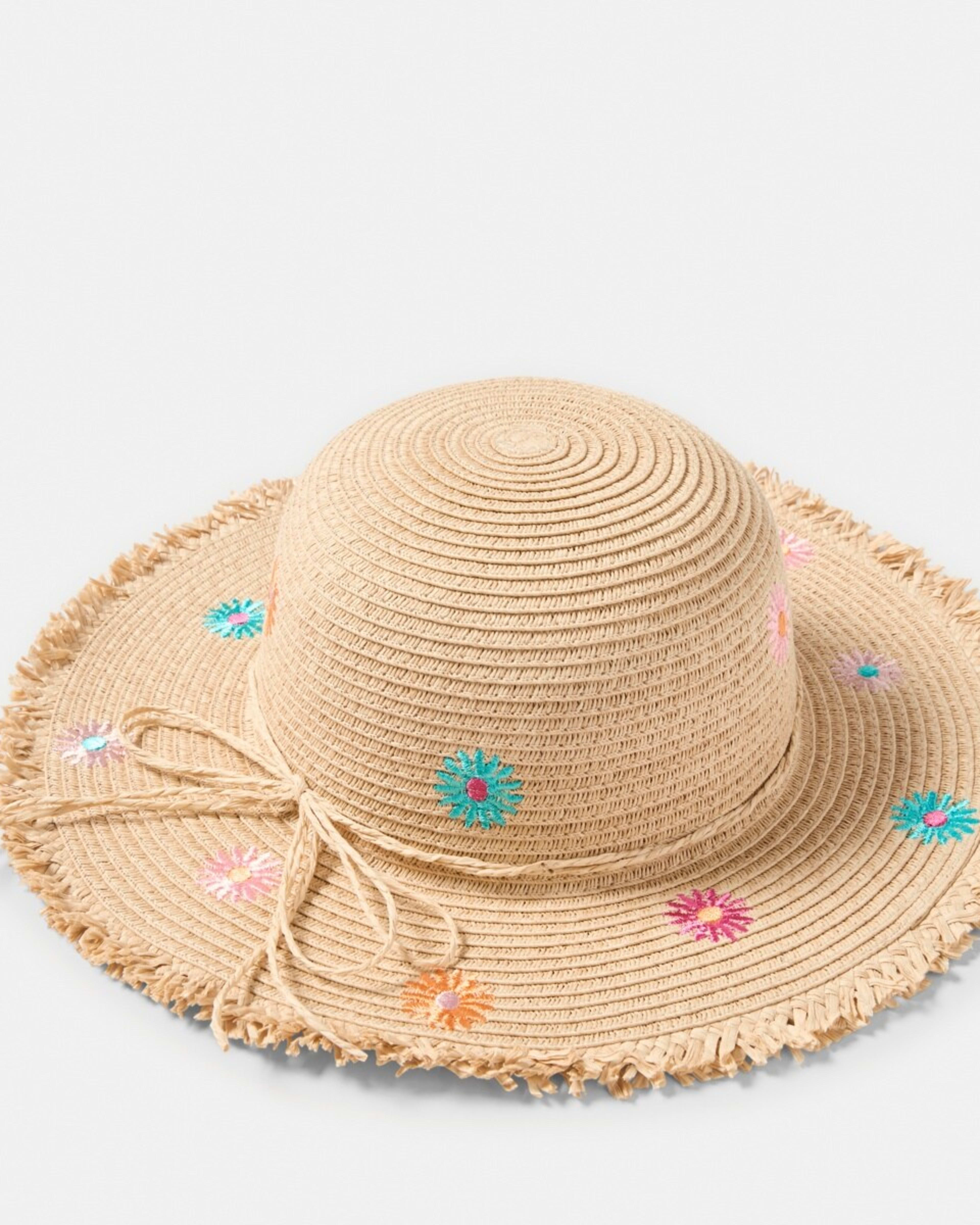 1 Straw Hat Daisy, 1 of 2