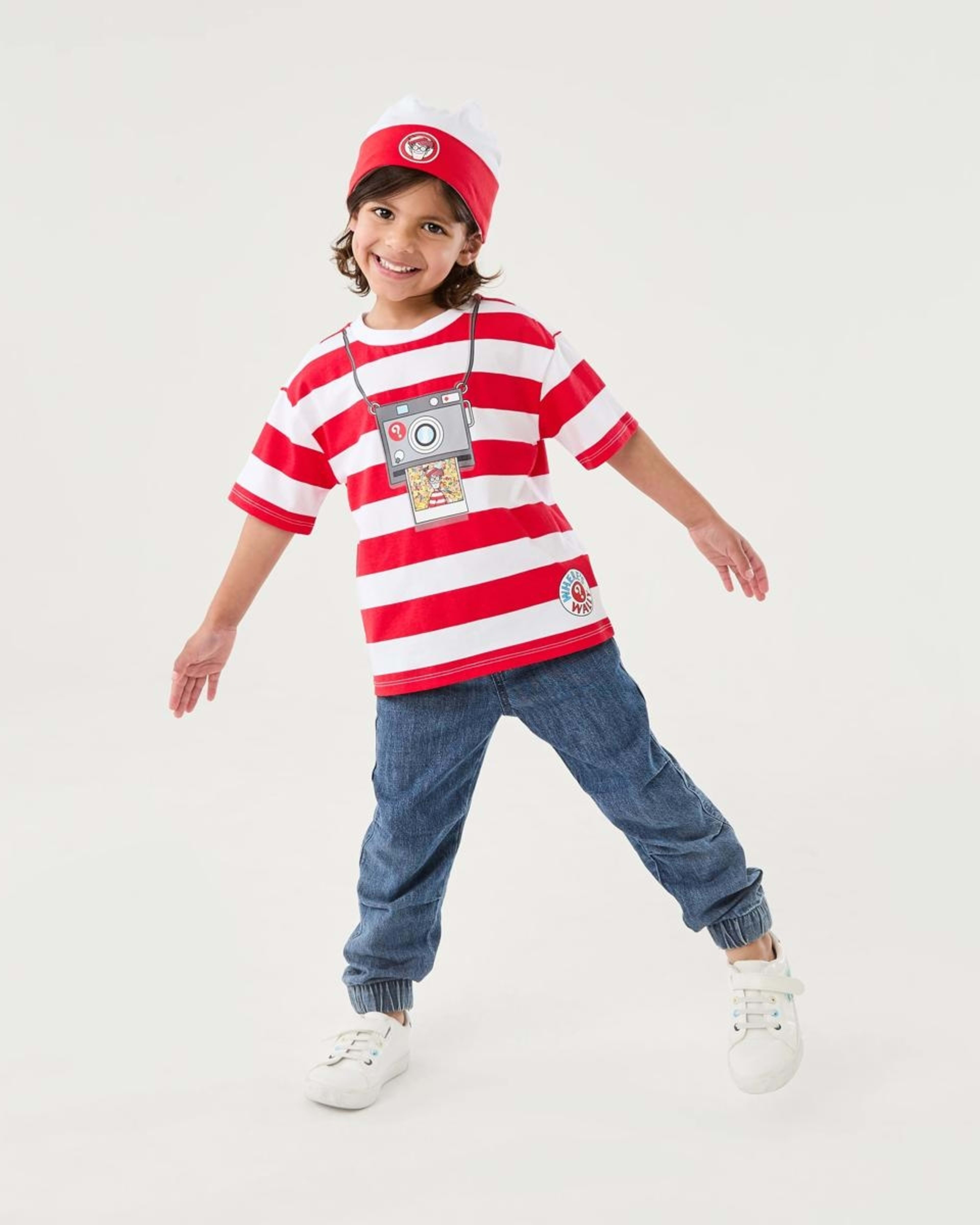 5 Wally License Character T-shirt WALLY, 5 of 6