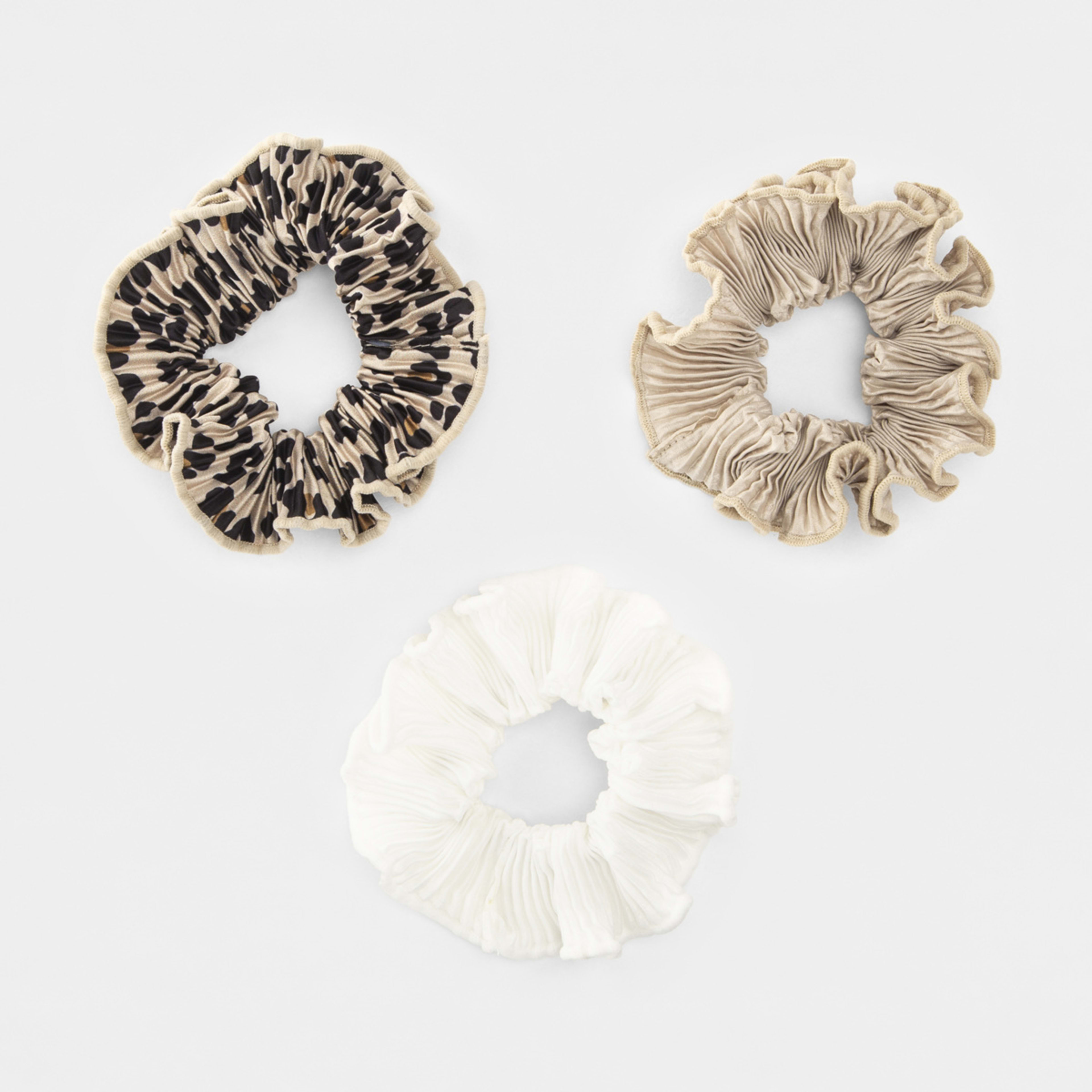 1 3 Pack Crinkle Hair Scrunchies