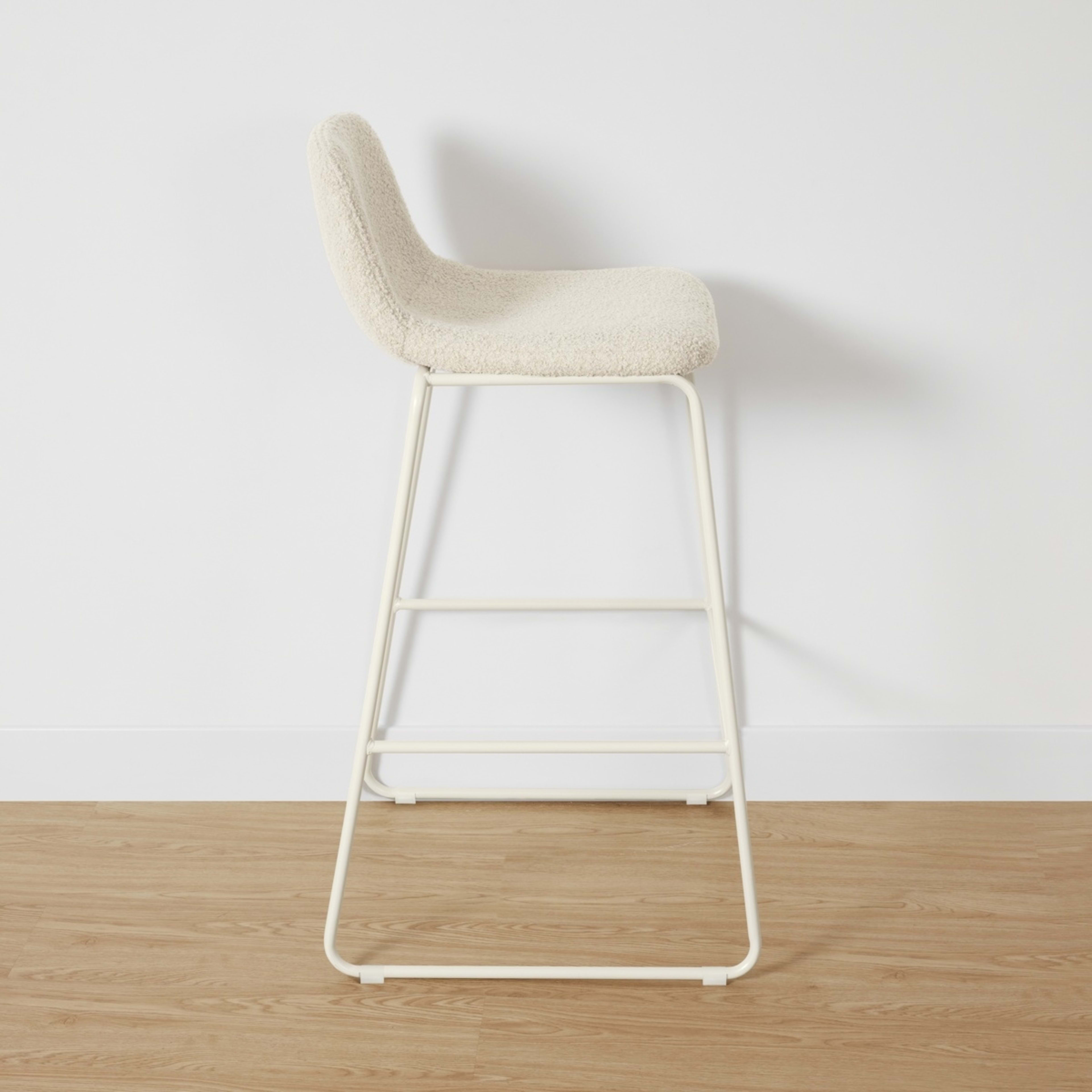 4 Finn Bar Stool Boucle, 4 of 8