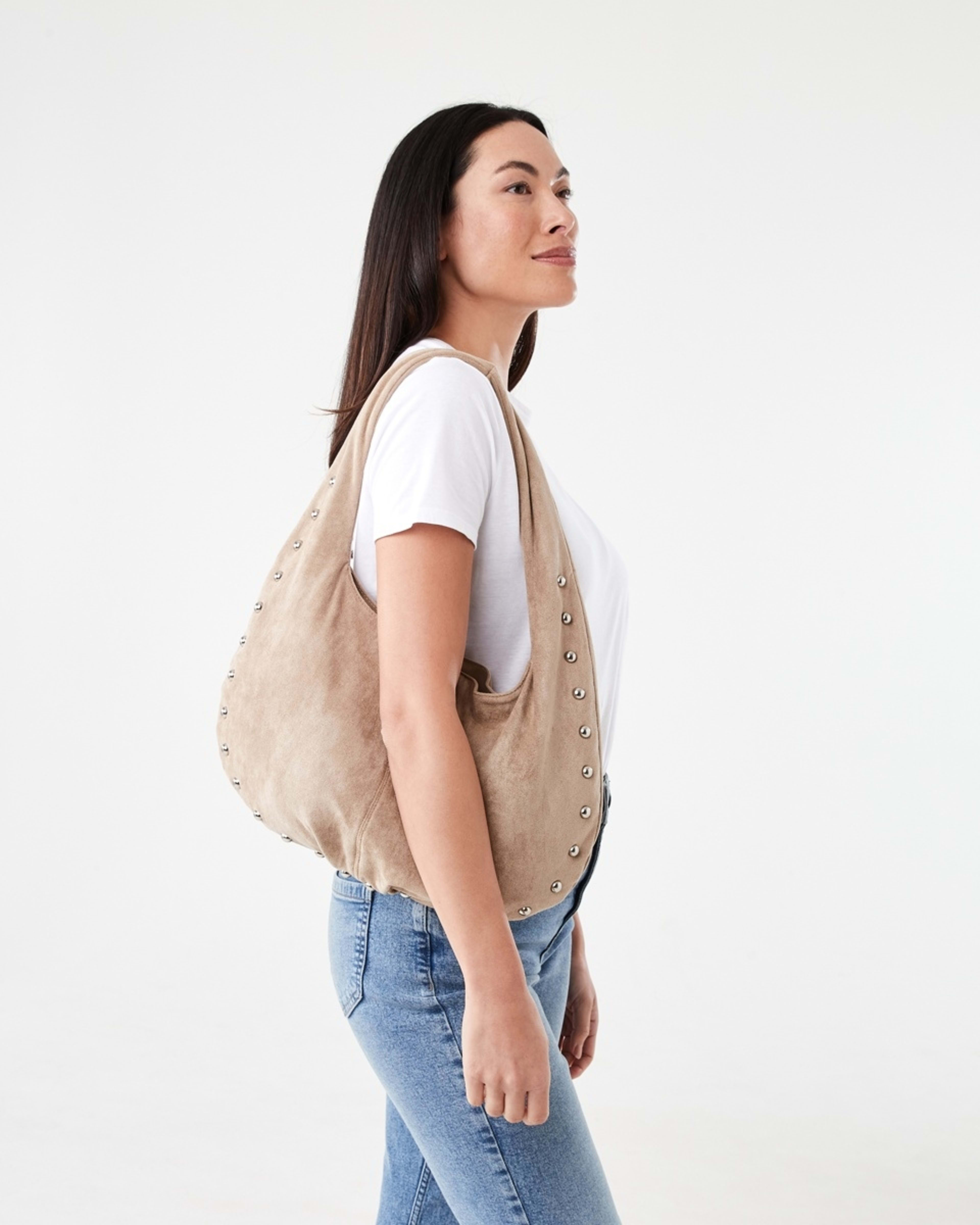 5 Winnie Shoulder Bag Sandy Bone, 5 of 5