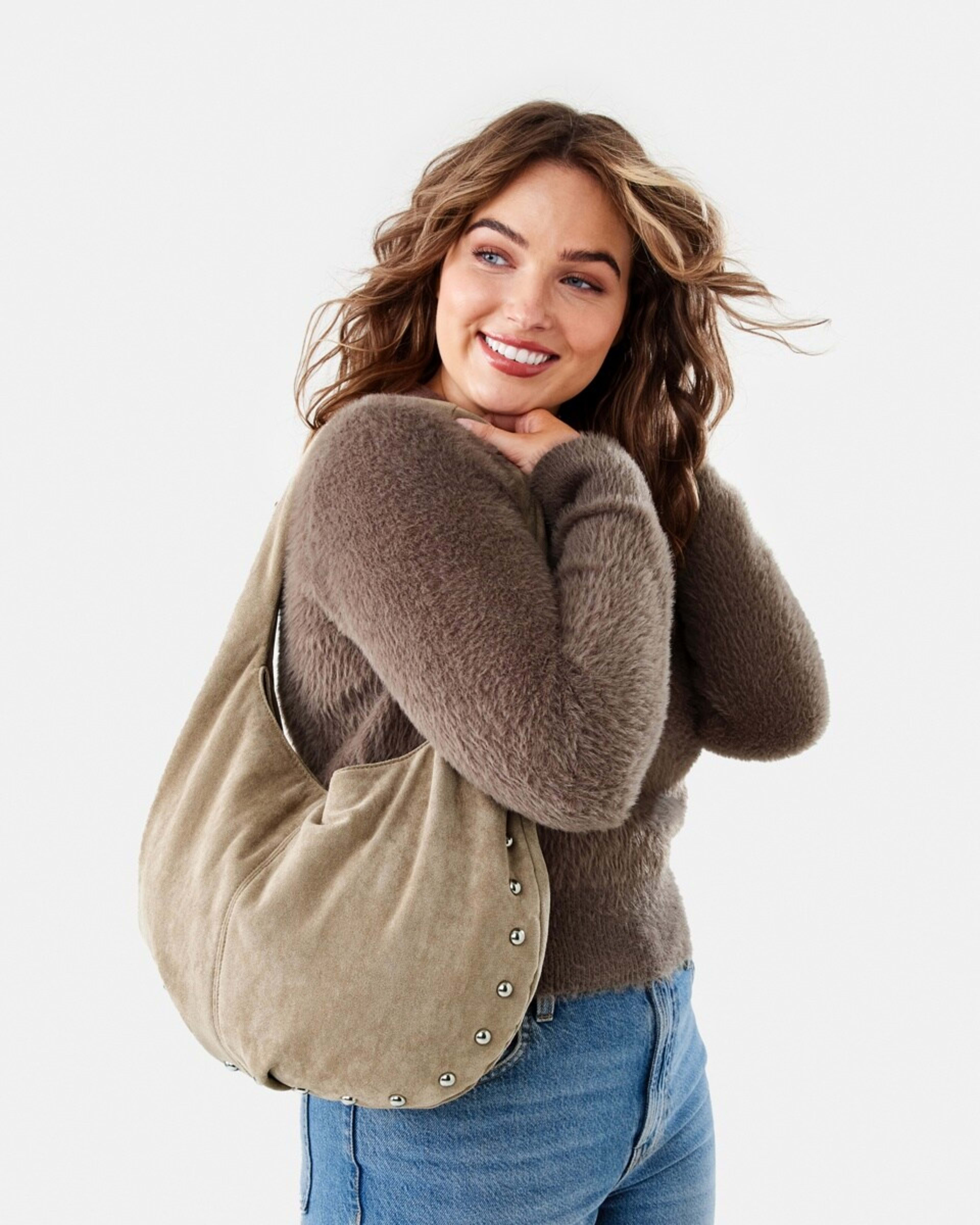 8 Winnie Shoulder Bag Sandy Bone, 8 of 10
