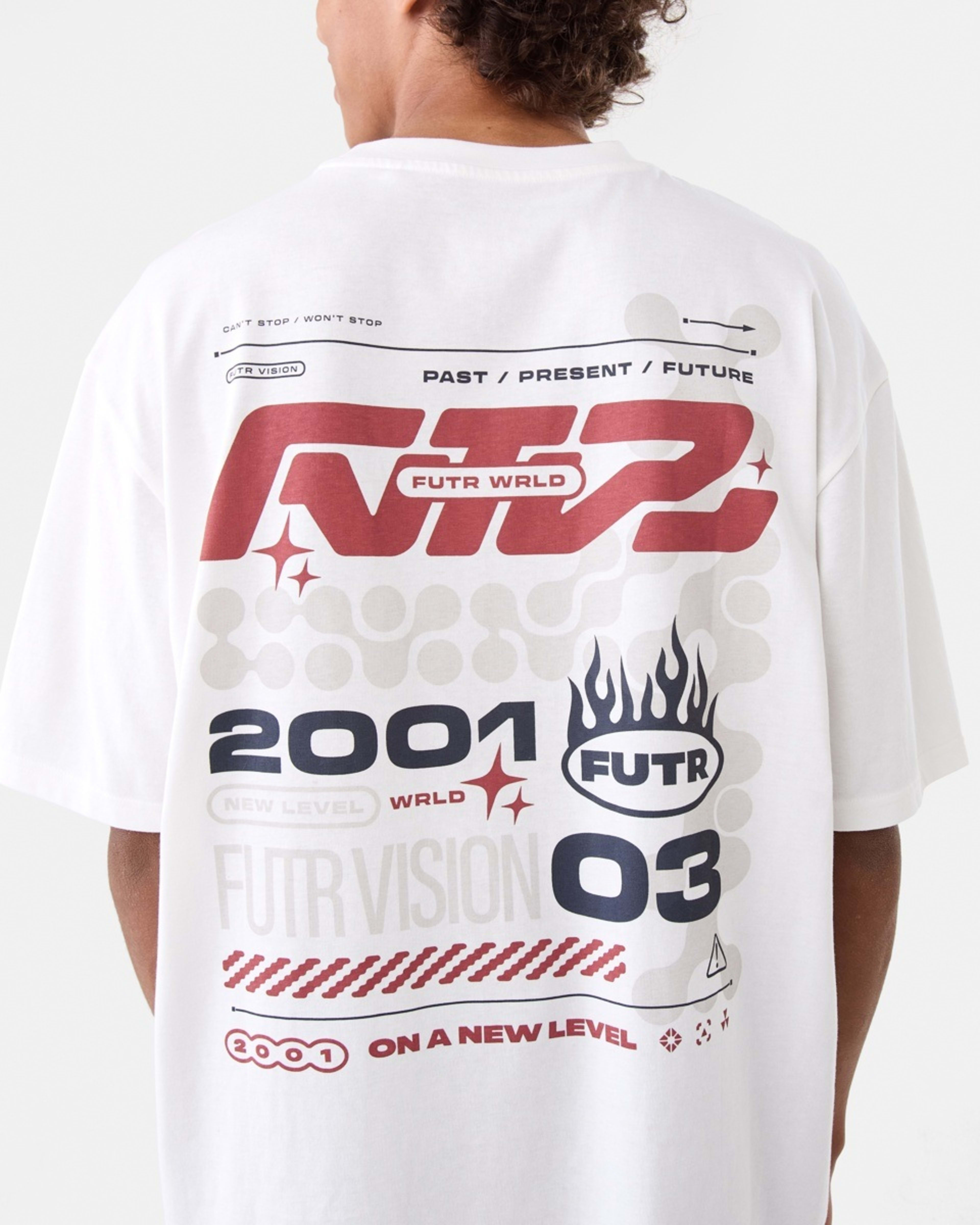 7 Oversized Graphic T-shirt SNOW WHITE, 7 of 7