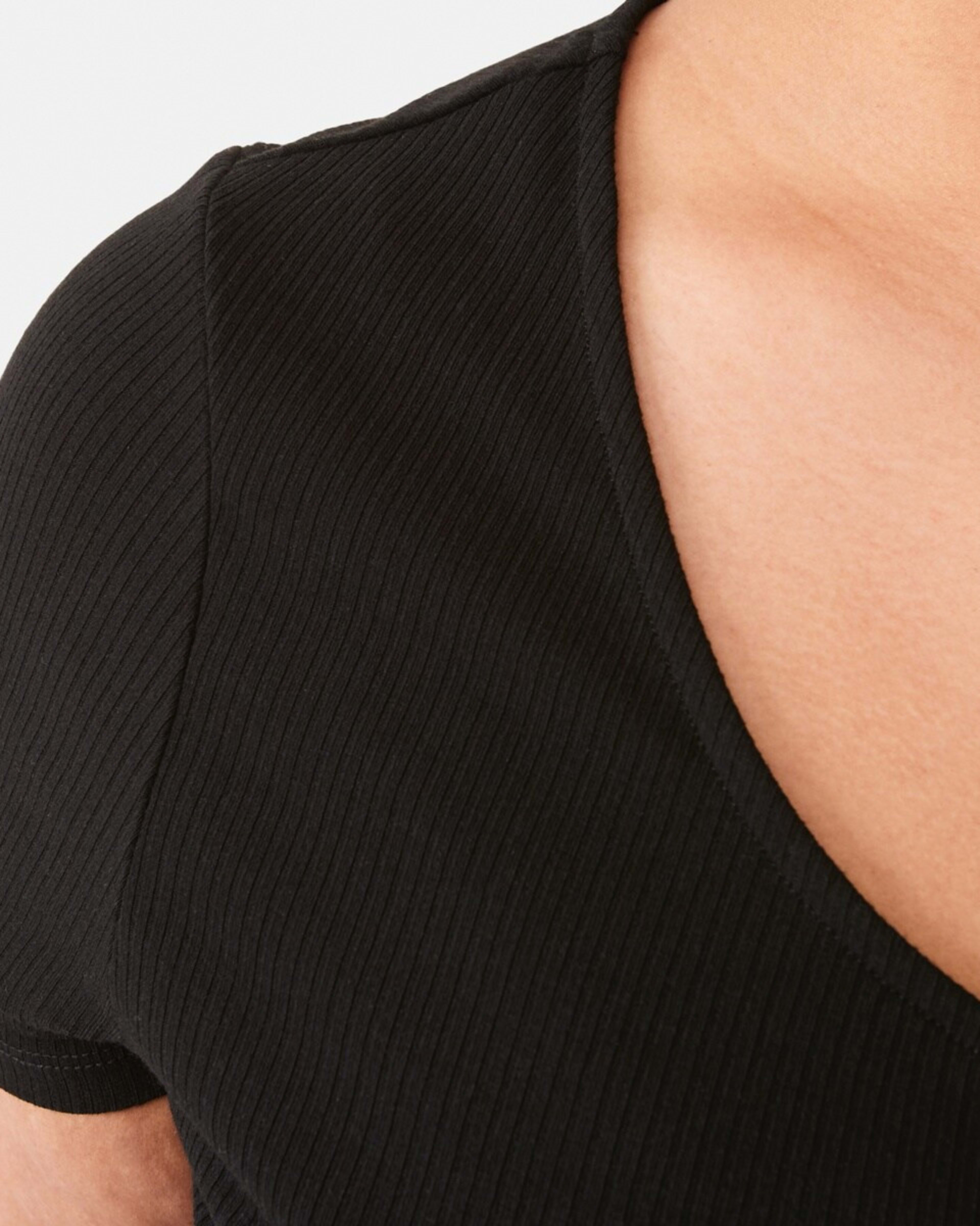 5 Curve Short Sleeve Ruch Top Black, 5 of 6