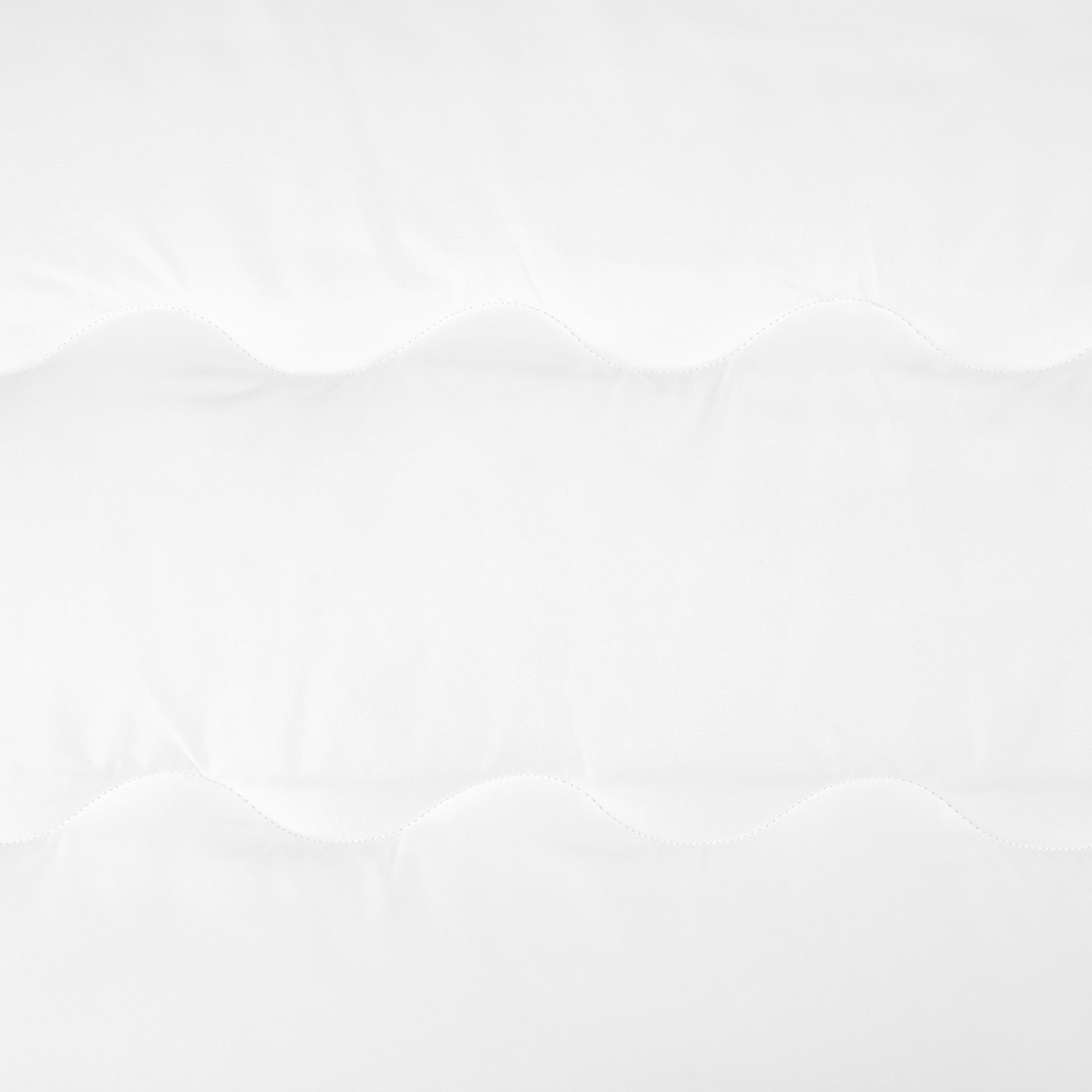 4 Strapped Airflow Mattress Topper - Queen Bed, White, 4 of 5