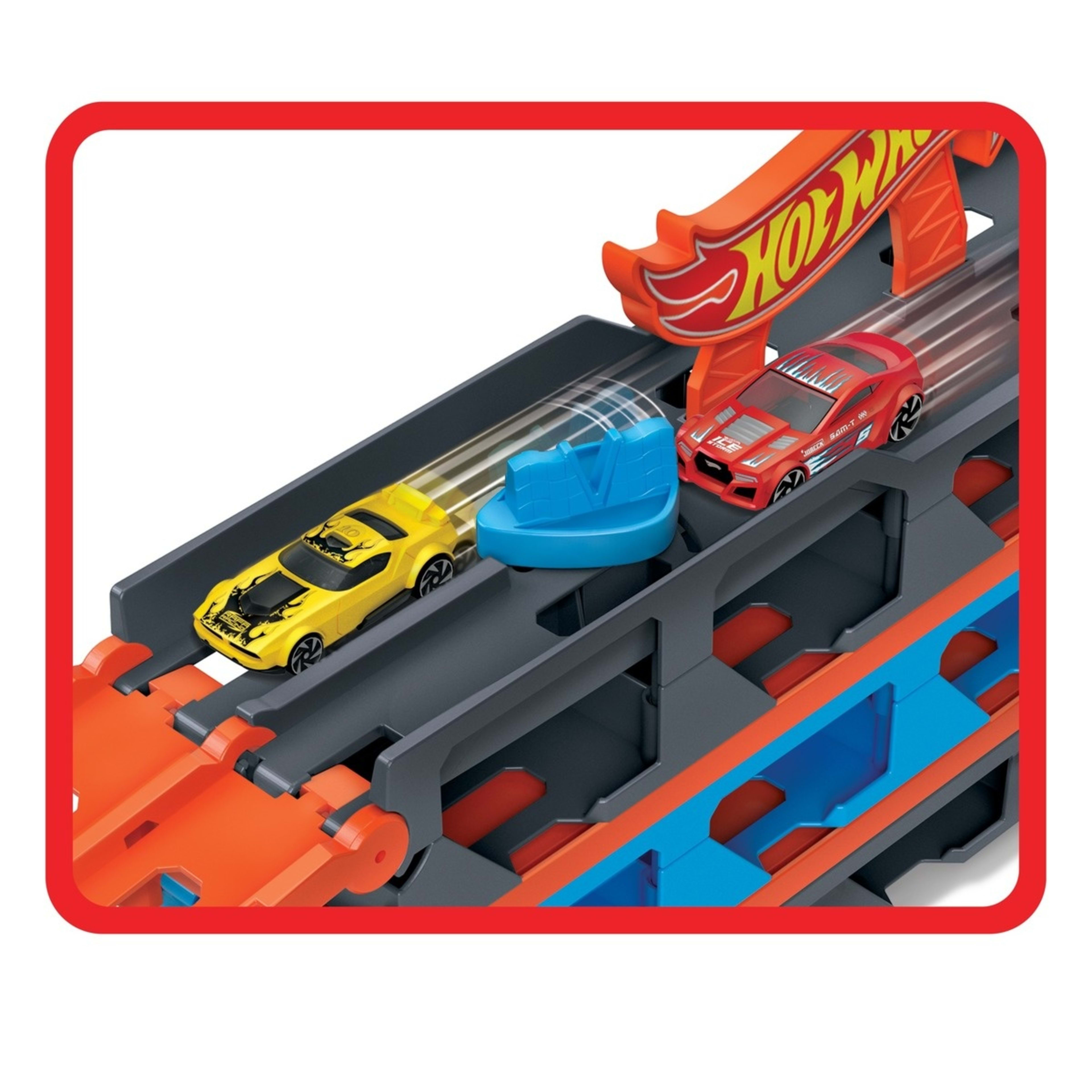 4 Hot Wheels Speedway Hauler, 4 of 4