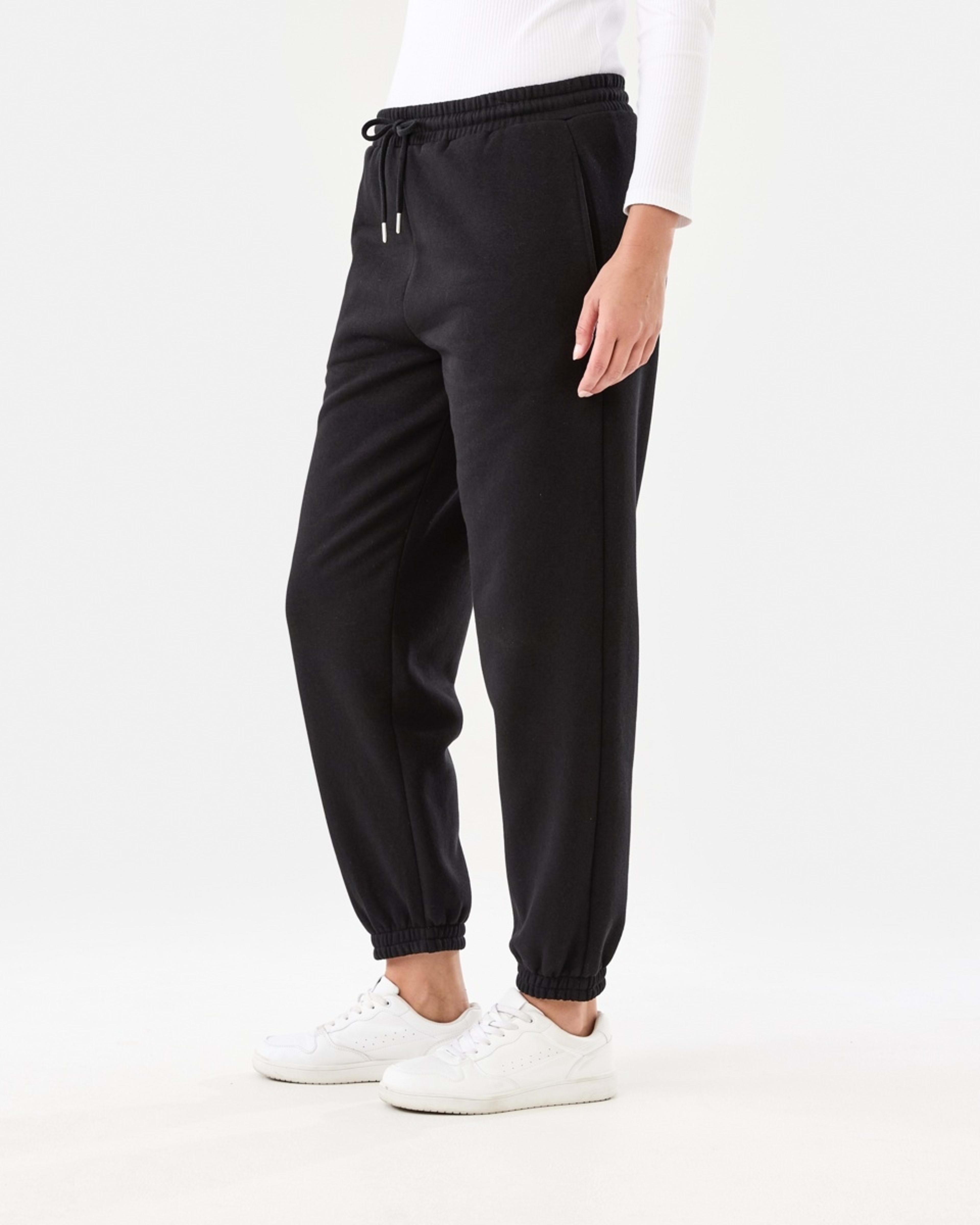 2 Tracksuit Cuff Joggers Black, 2 of 6