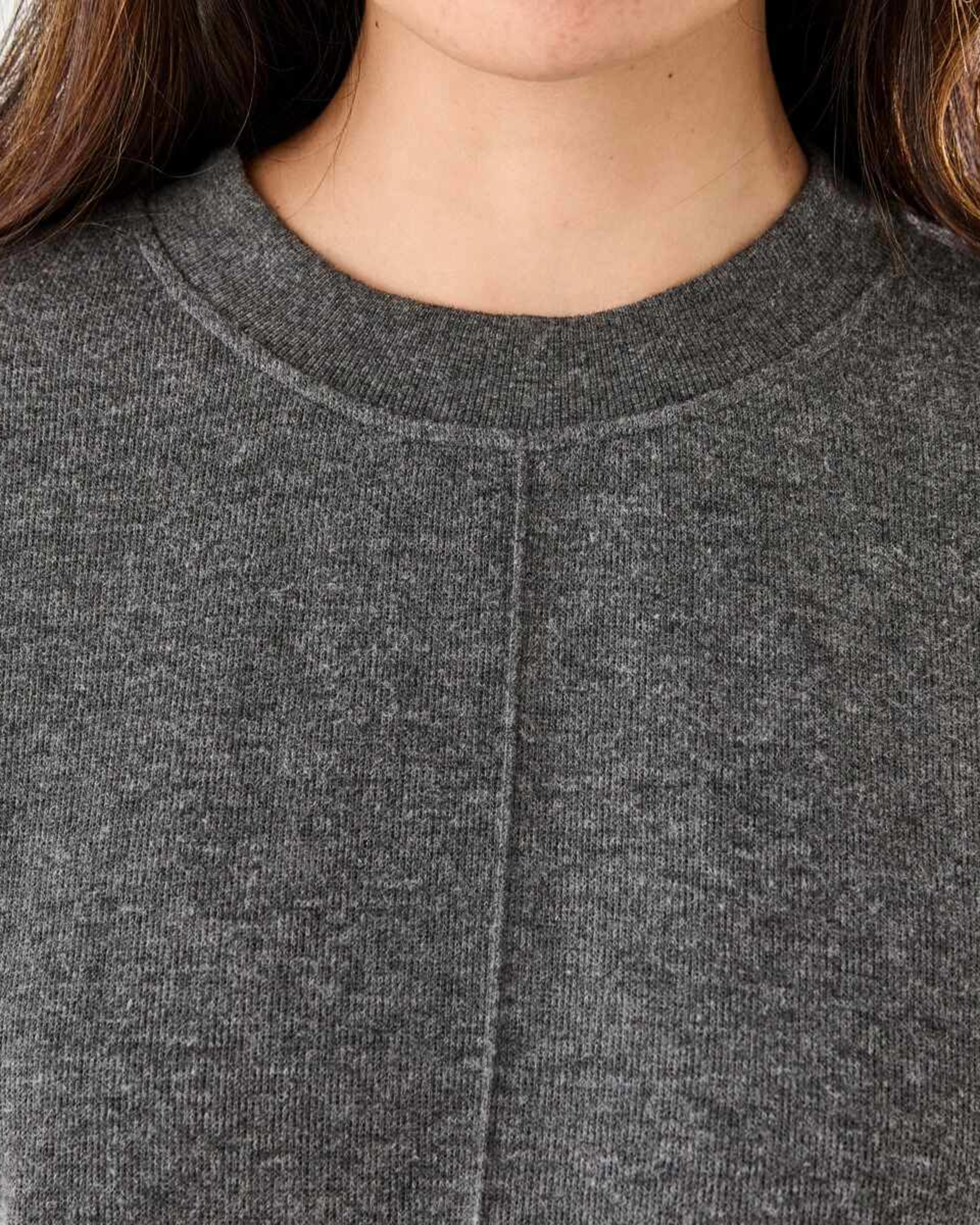 5 Long Sleeve Brushed Seam Detail Top Gry Chmrle, 5 of 6