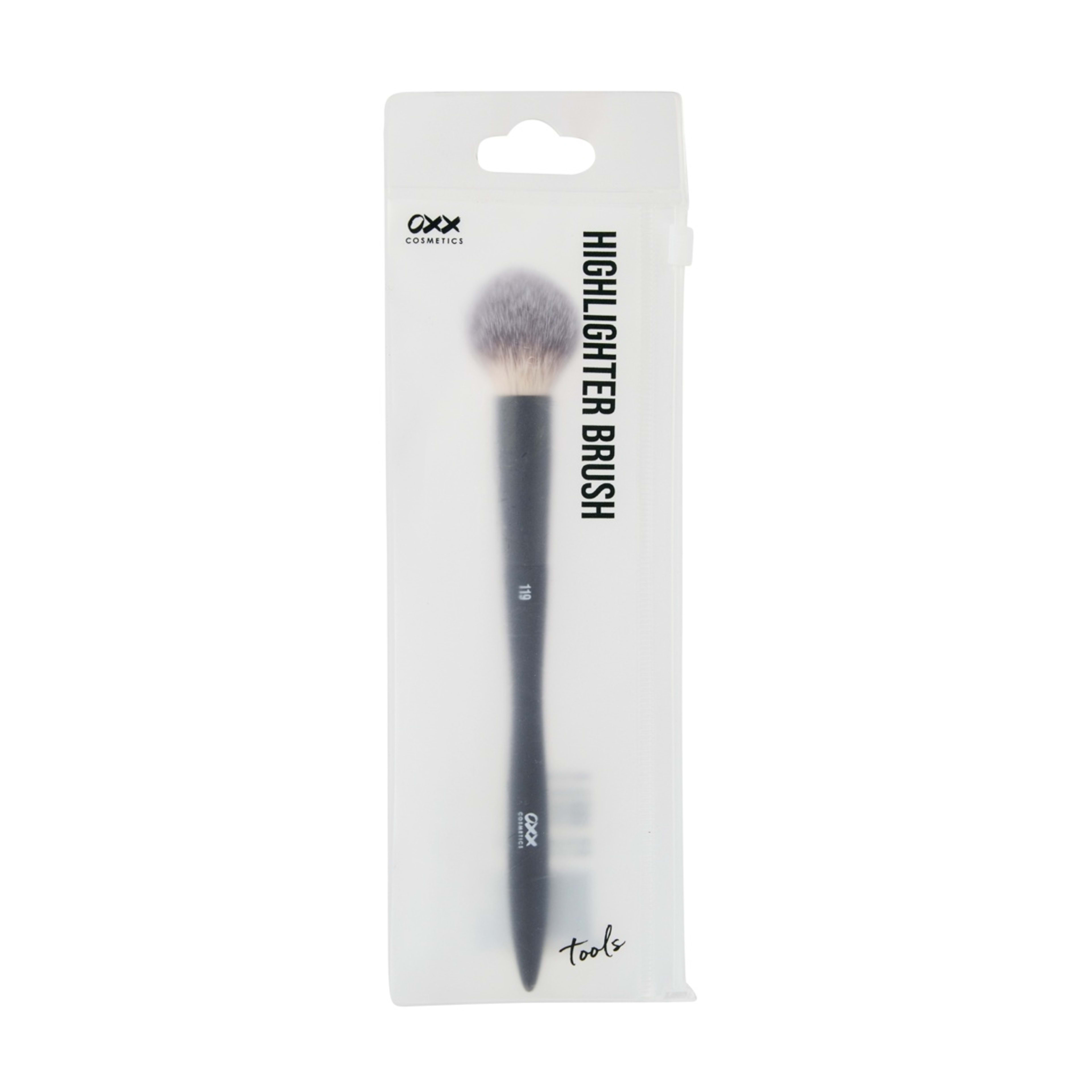 4 OXX Cosmetics Highlighter Brush - Black, 4 of 4