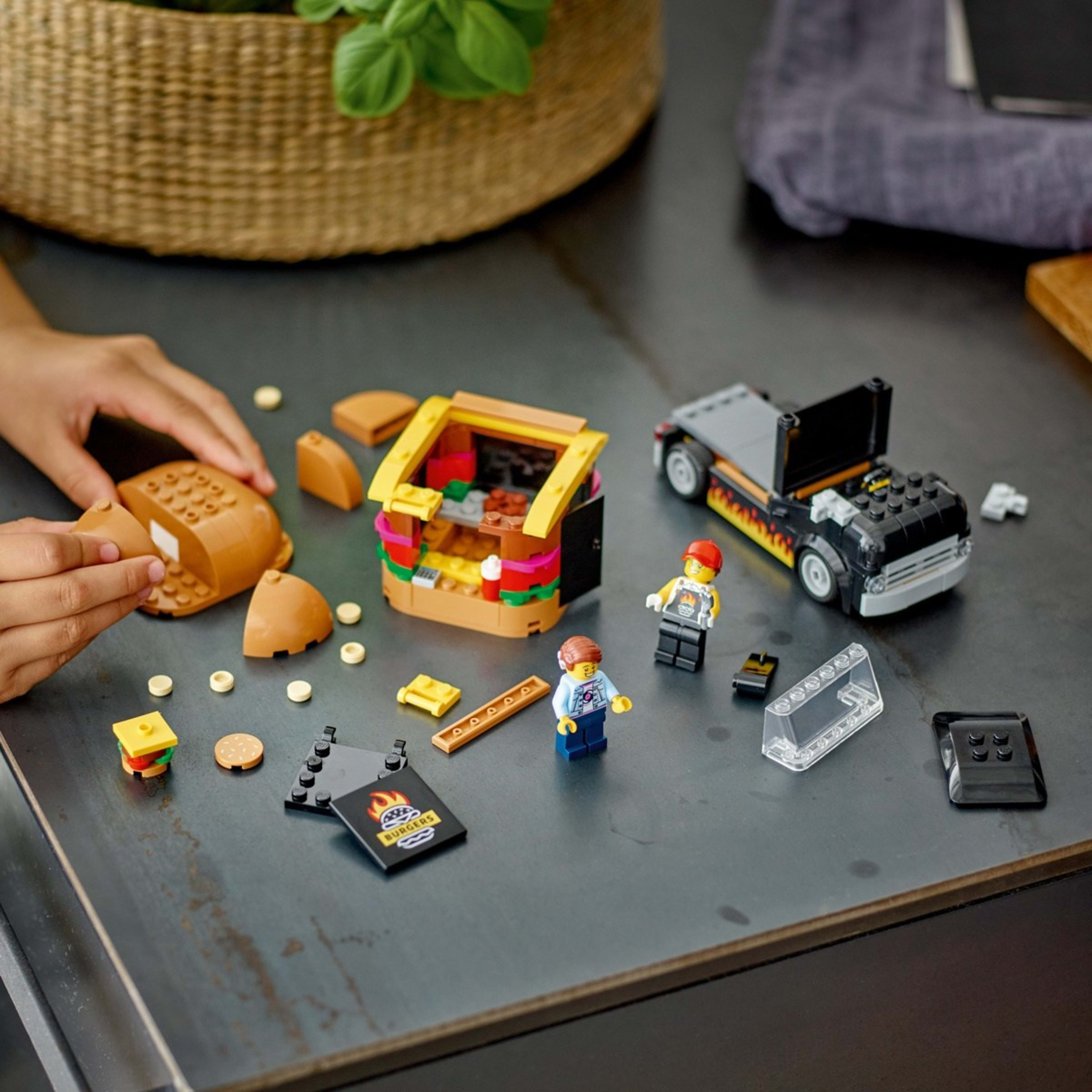 8 LEGO City Great Vehicles Burger Truck 60404, 8 of 11
