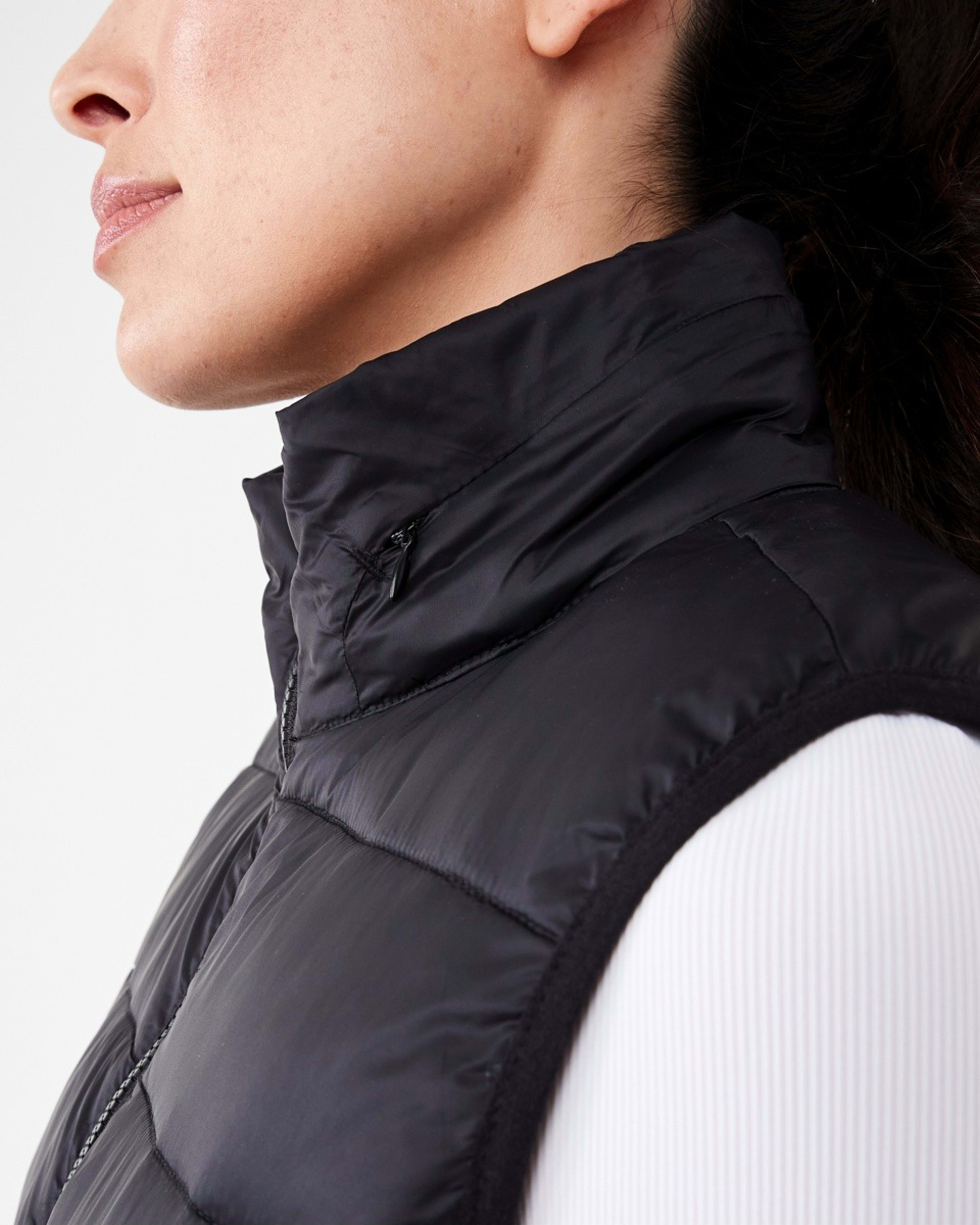 7 Active Womens Packable Puffer Vest Black, 7 of 9