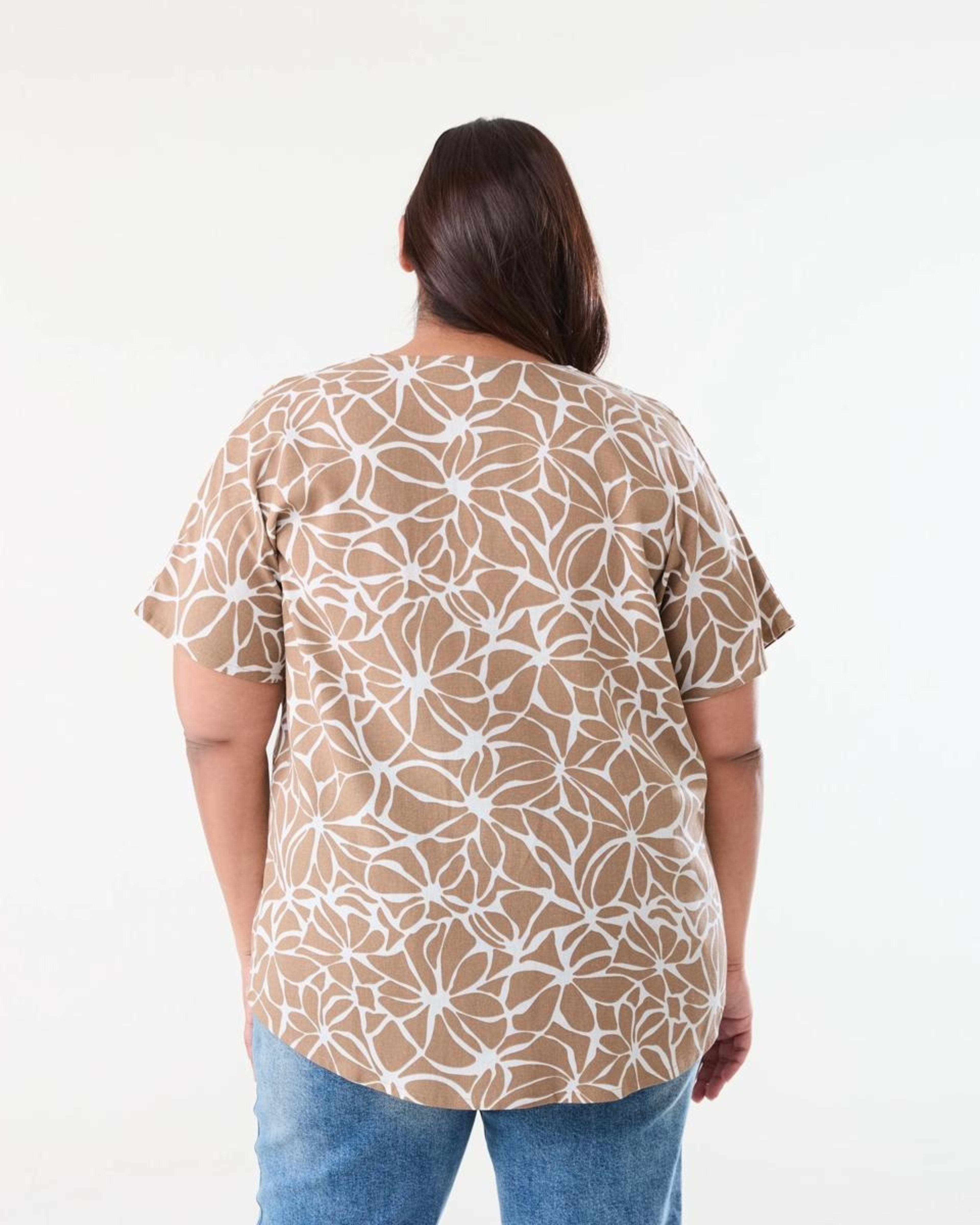 3 Curve Short Sleeve Woven Top BROKEN FLORAL DUNE BEIGE, 3 of 5