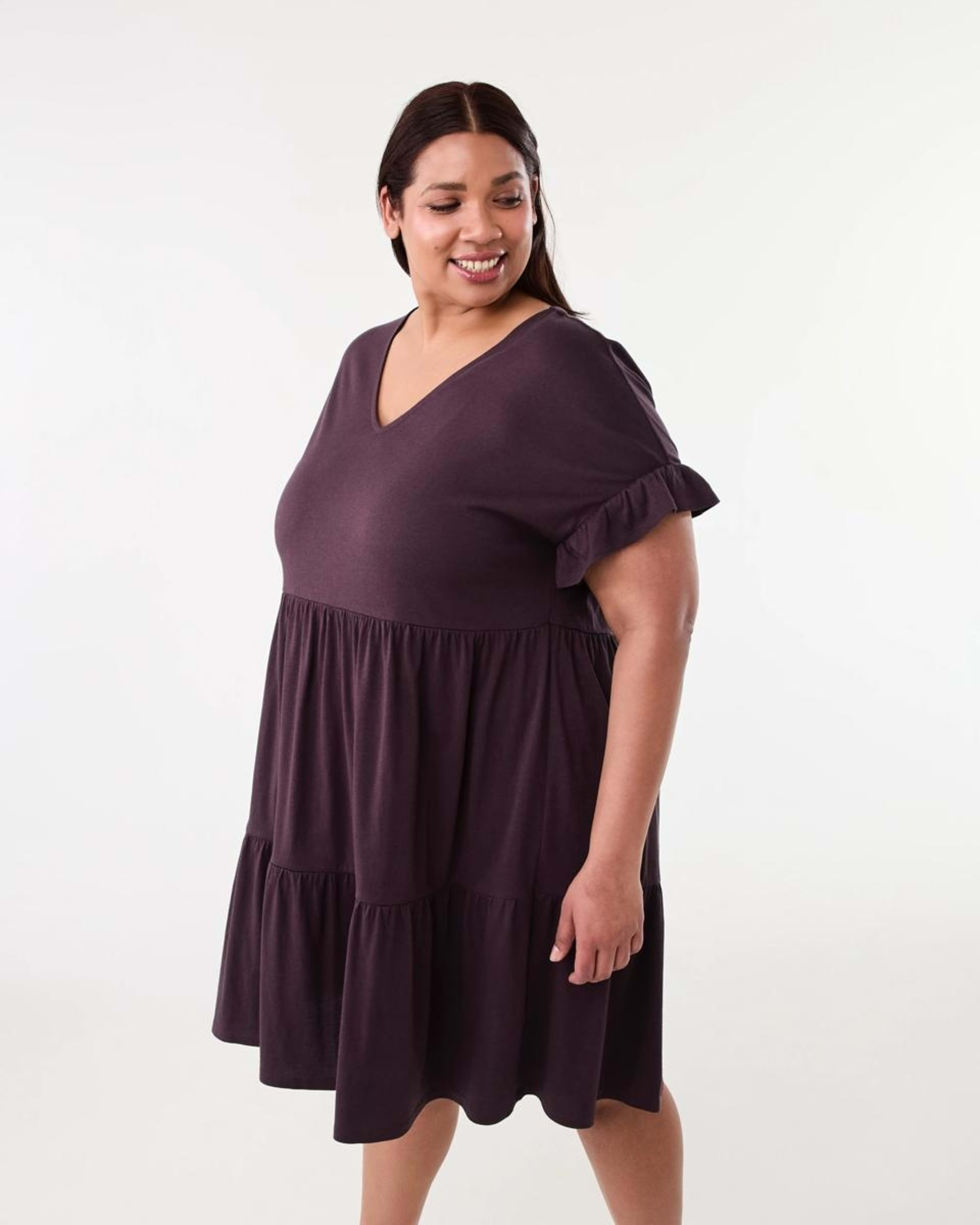 2 Curve Short Sleeve Frill Tier Knit Mini Dress Fudge, 2 of 8