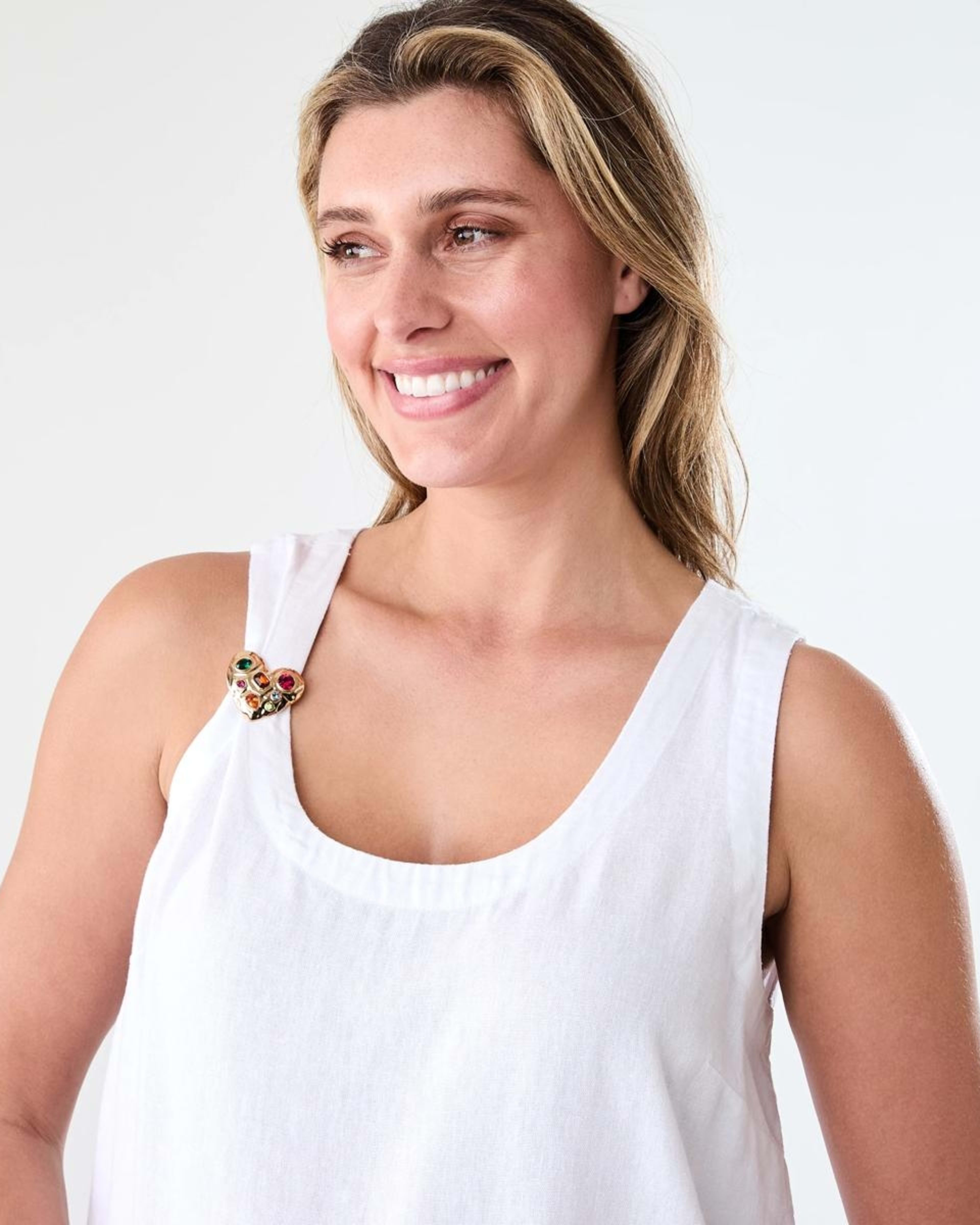 3 2 Pack Heart Brooch - Gold Tone Gold, 3 of 4