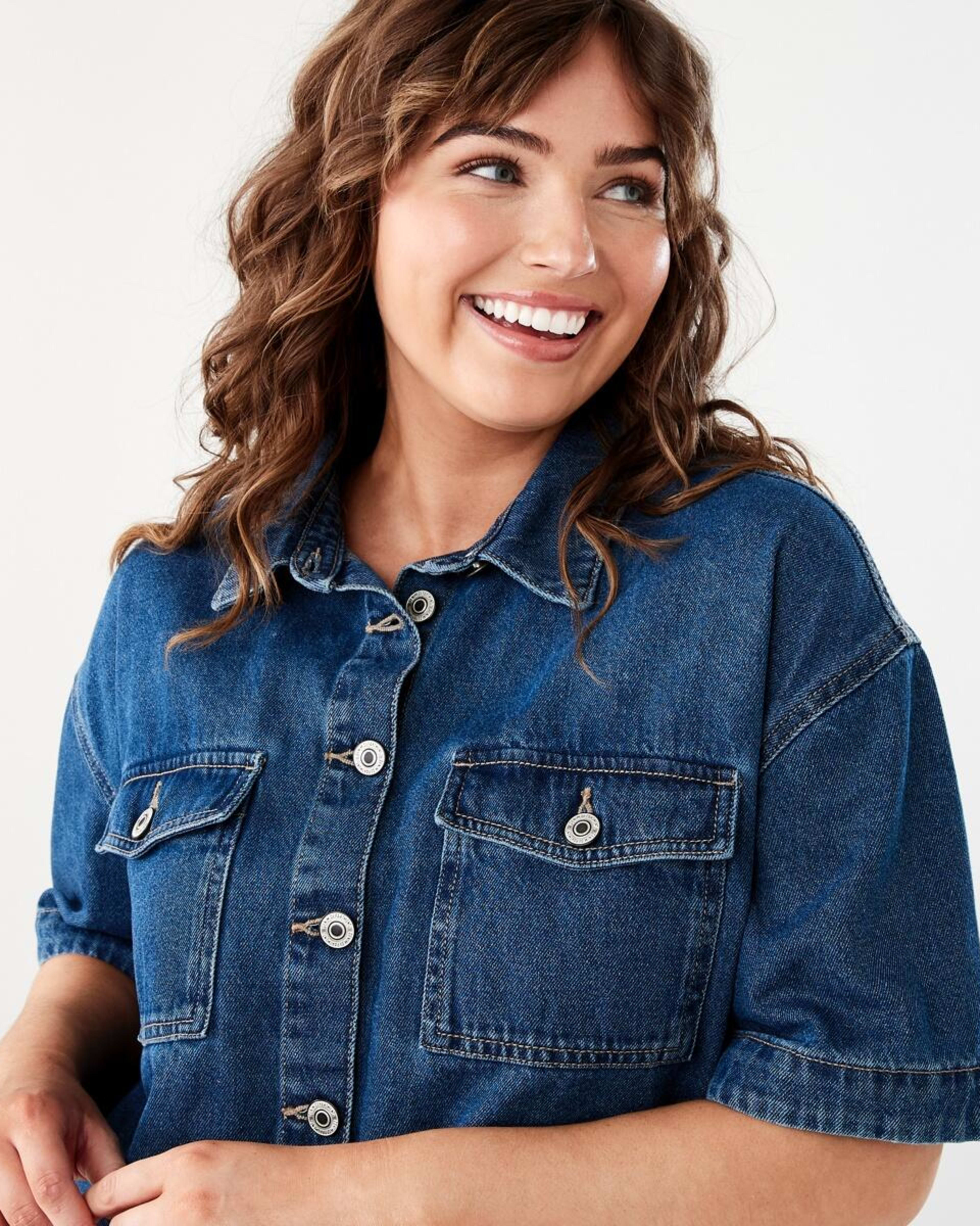 5 Short Sleeve Denim Cropped Shirt MID BLUE DENIM WASH, 5 of 7