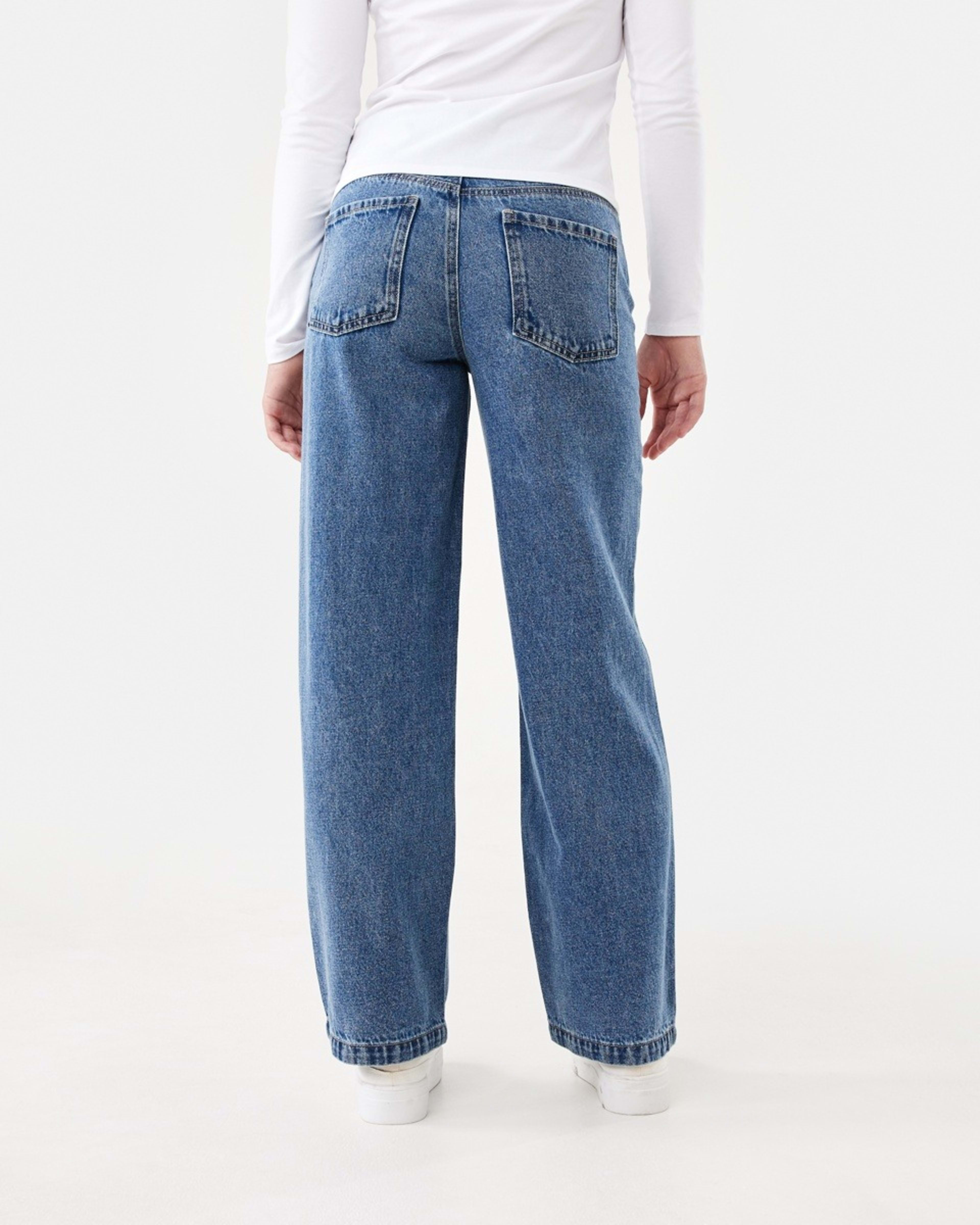 2 Pocket Jeans Mid Wash Denim, 2 of 8