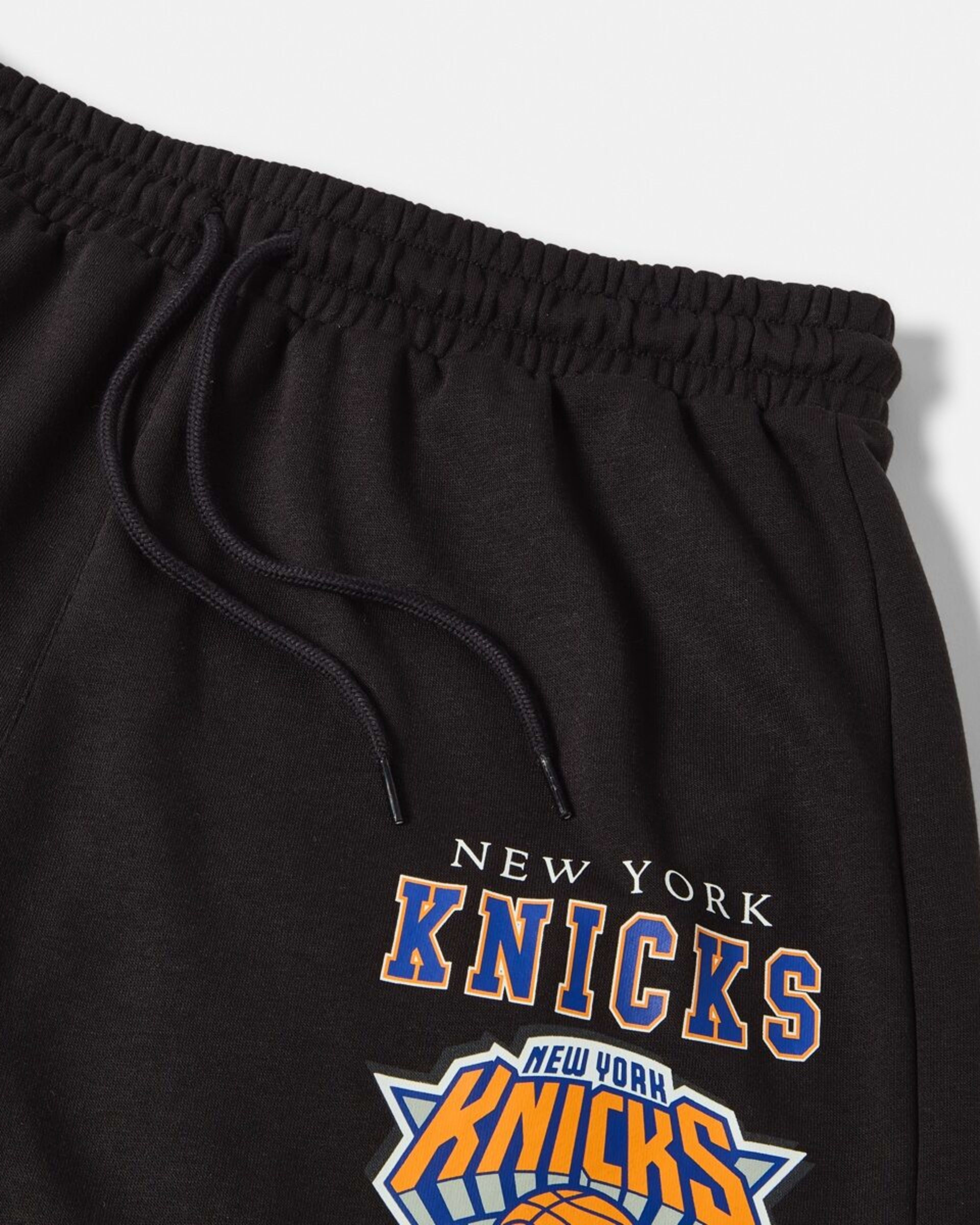 3 Official NBA Adult Lounge Shorts Knick 7cvs, 3 of 7