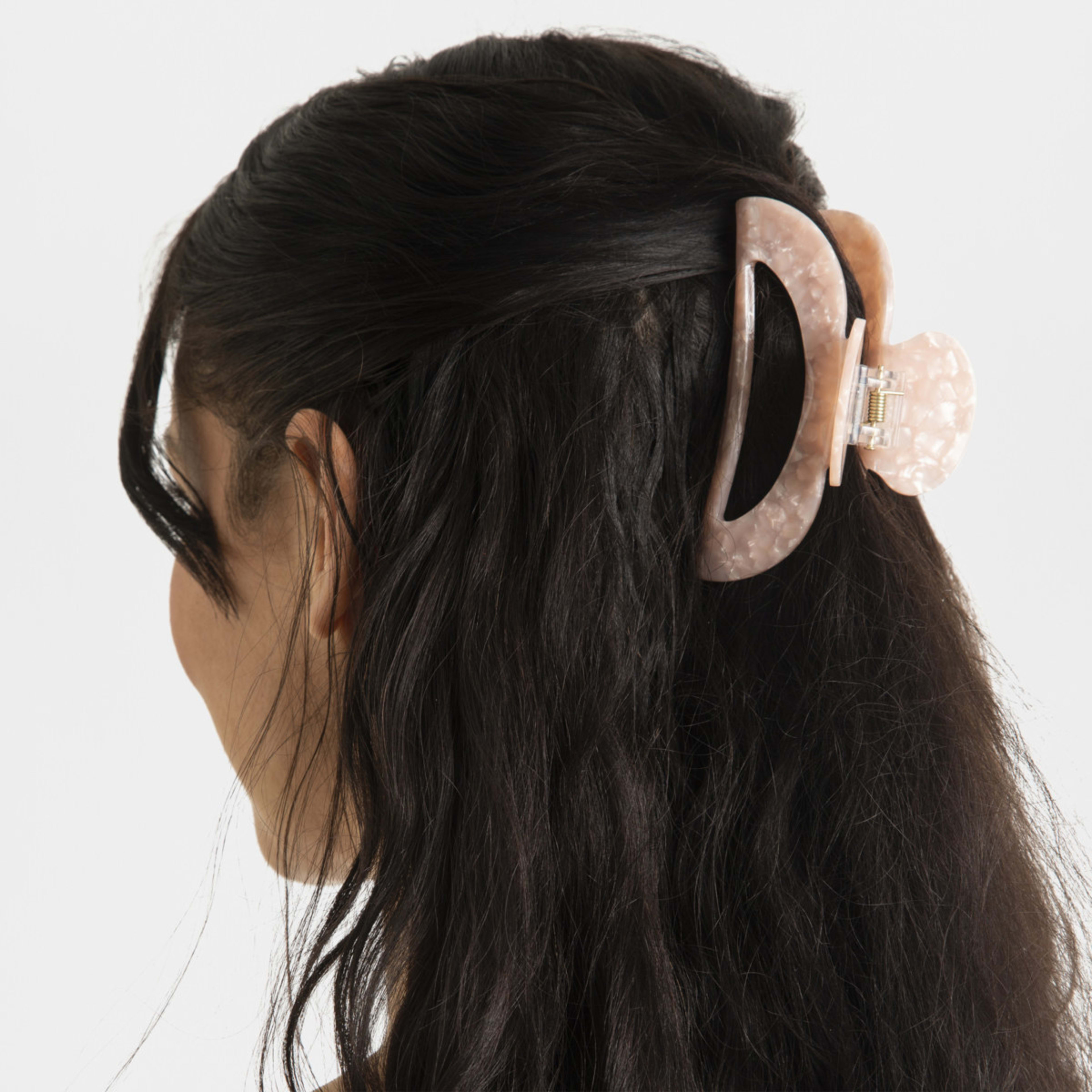 3 Blush Large Cut Out Hair Clip, 3 of 4
