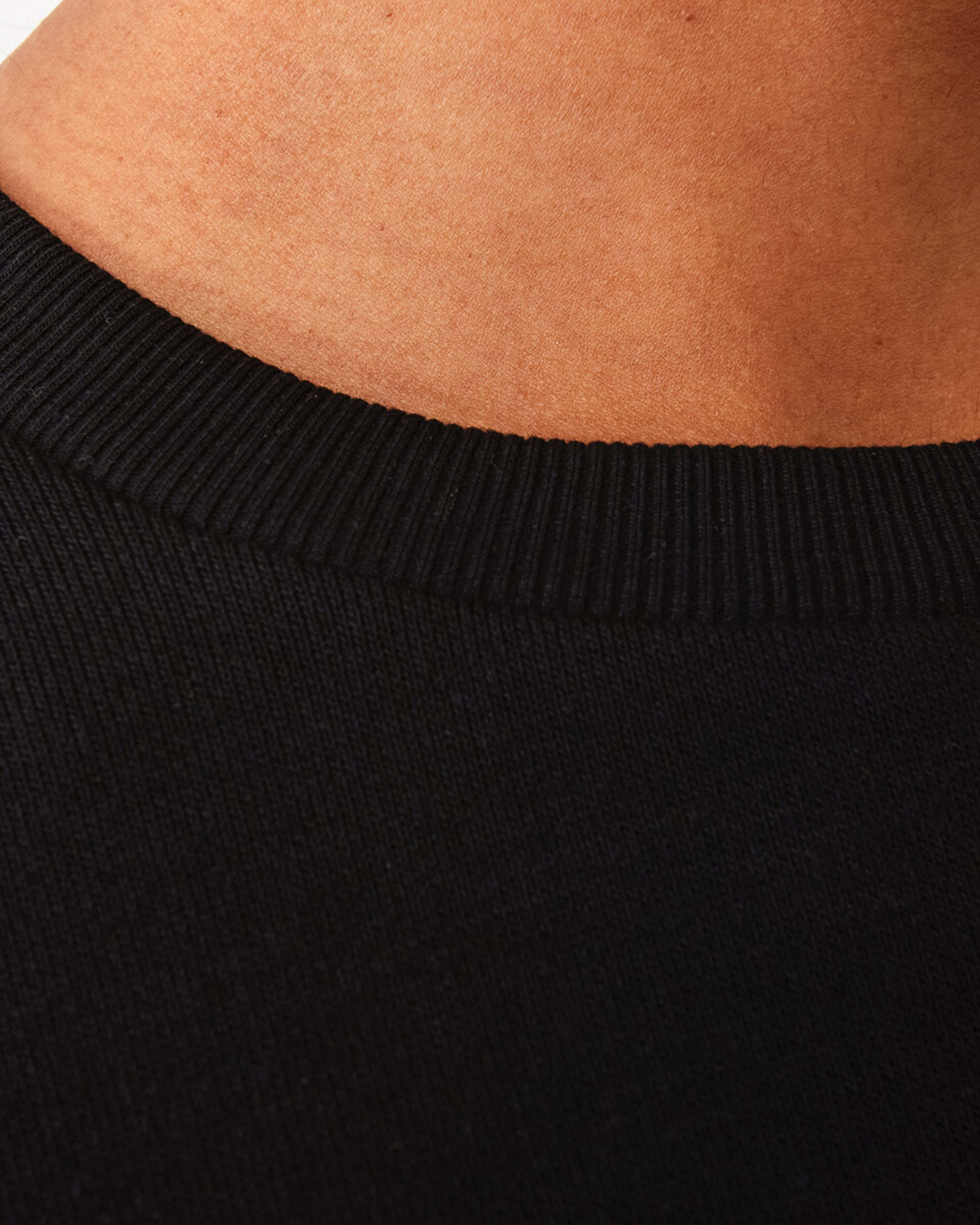 8 Active Womens Cropped Crew Neck Relaxed Sweatshirt Black, 8 of 10
