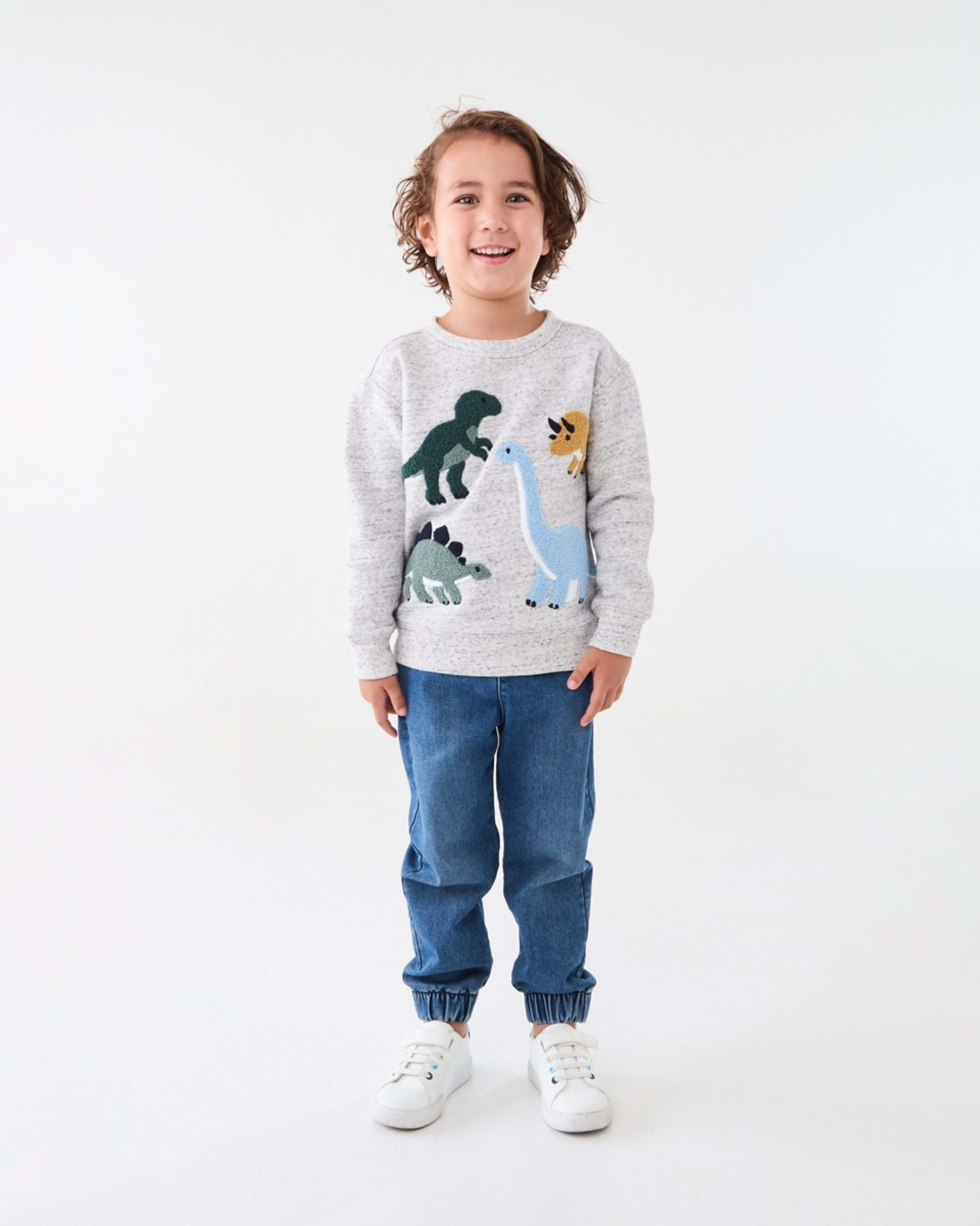 6 Boucle Crew Neck Sweatshirt Dino Boucle Grey Marle, 6 of 9