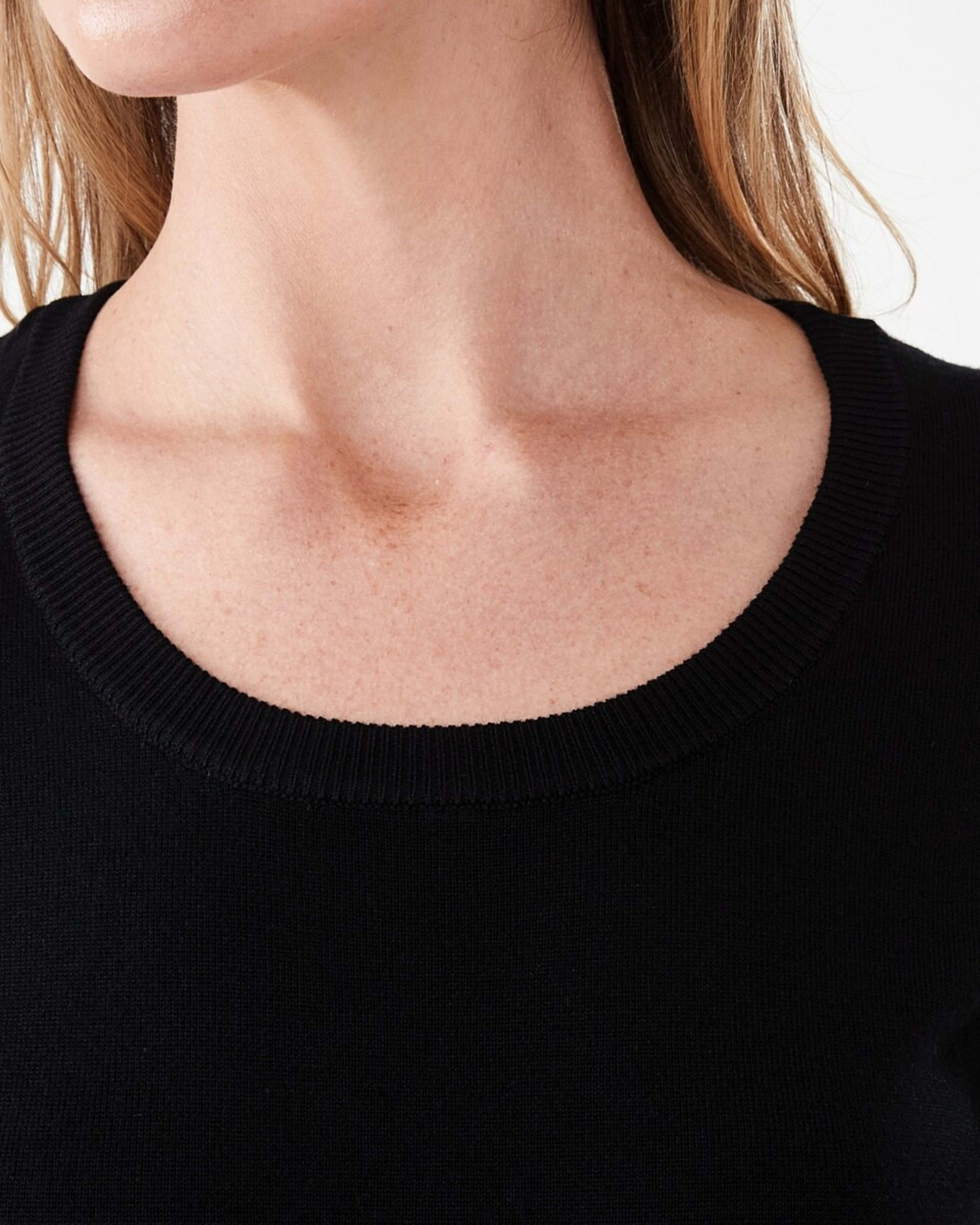 5 Short Elbow Sleeve Scoop Neck Top Black, 5 of 6