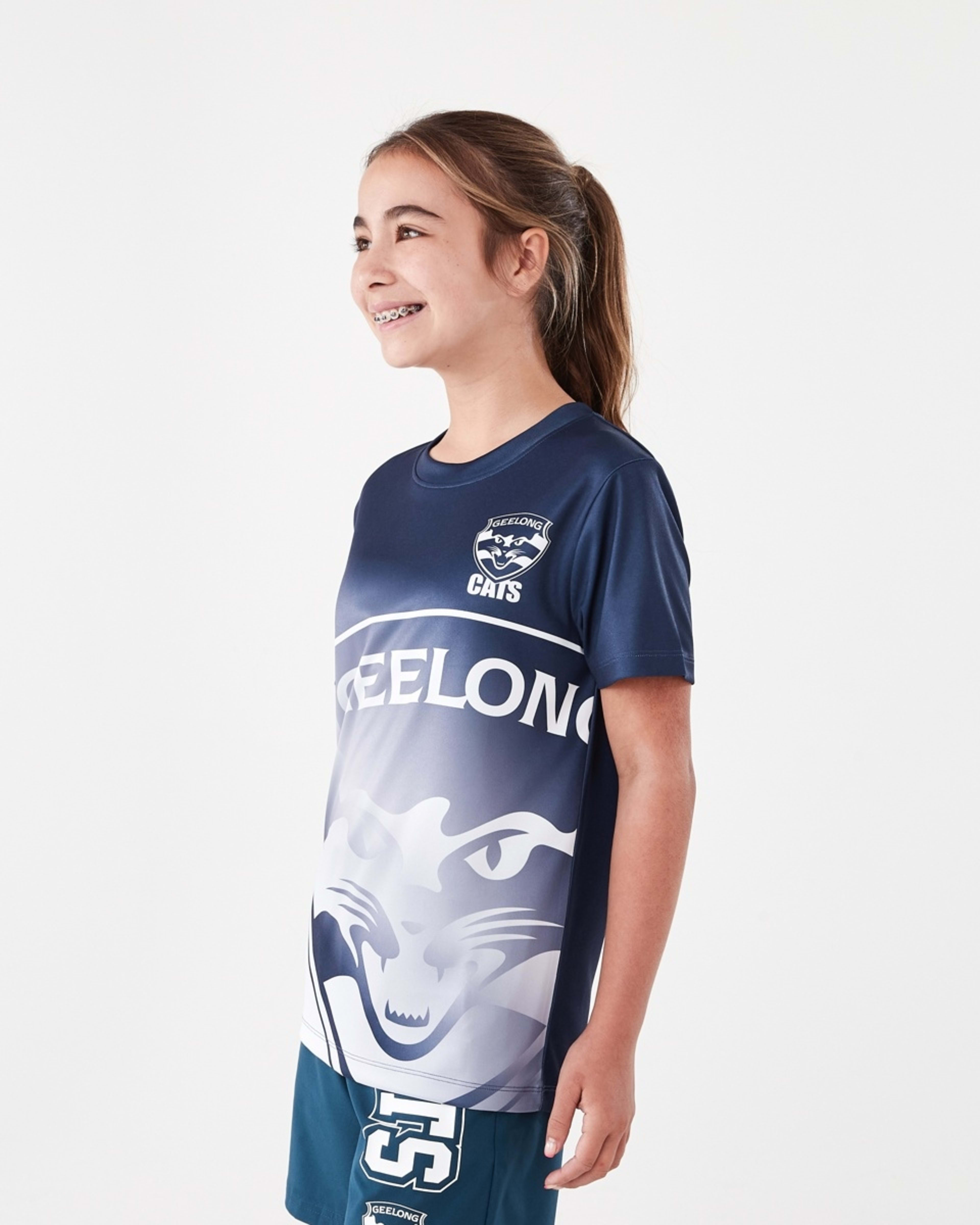 3 Official AFL Kids Training T-shirt Geelong, 3 of 10