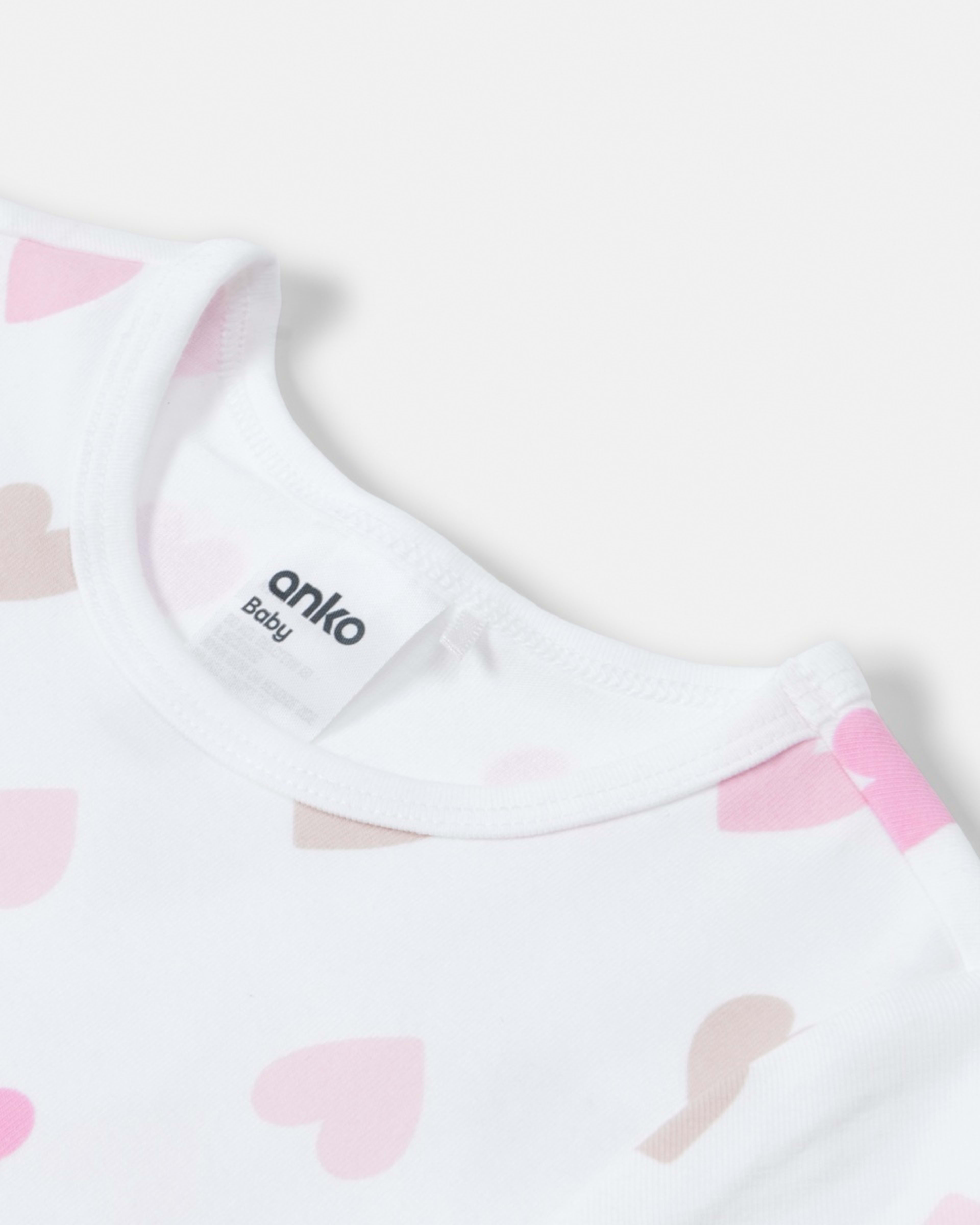 8 3 Pack Bodysuits Pink Hearts, 8 of 8