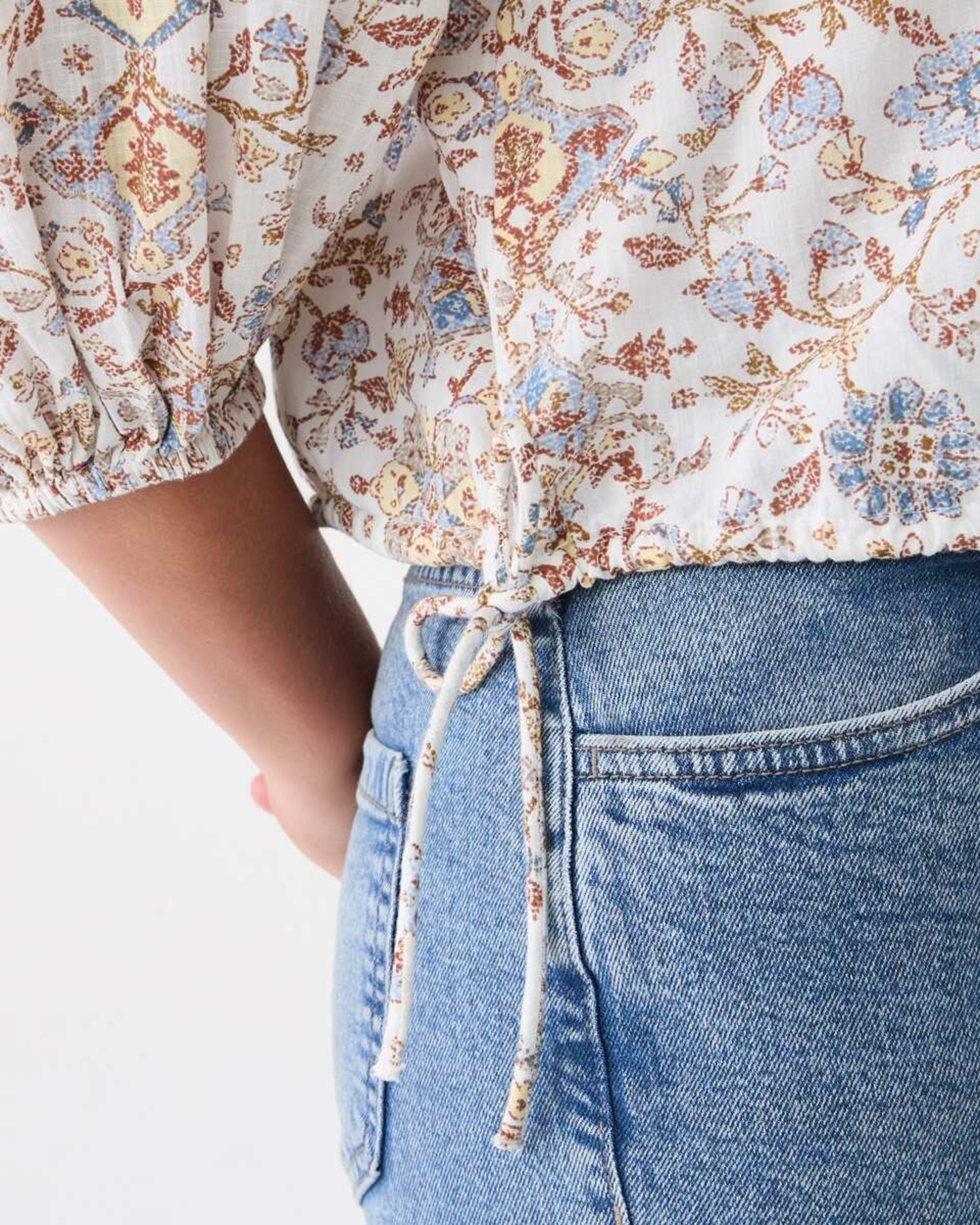 6 Long Sleeve Waist Tie Raglan Top BOHO FLORAL BRUNI BLUE, 6 of 6