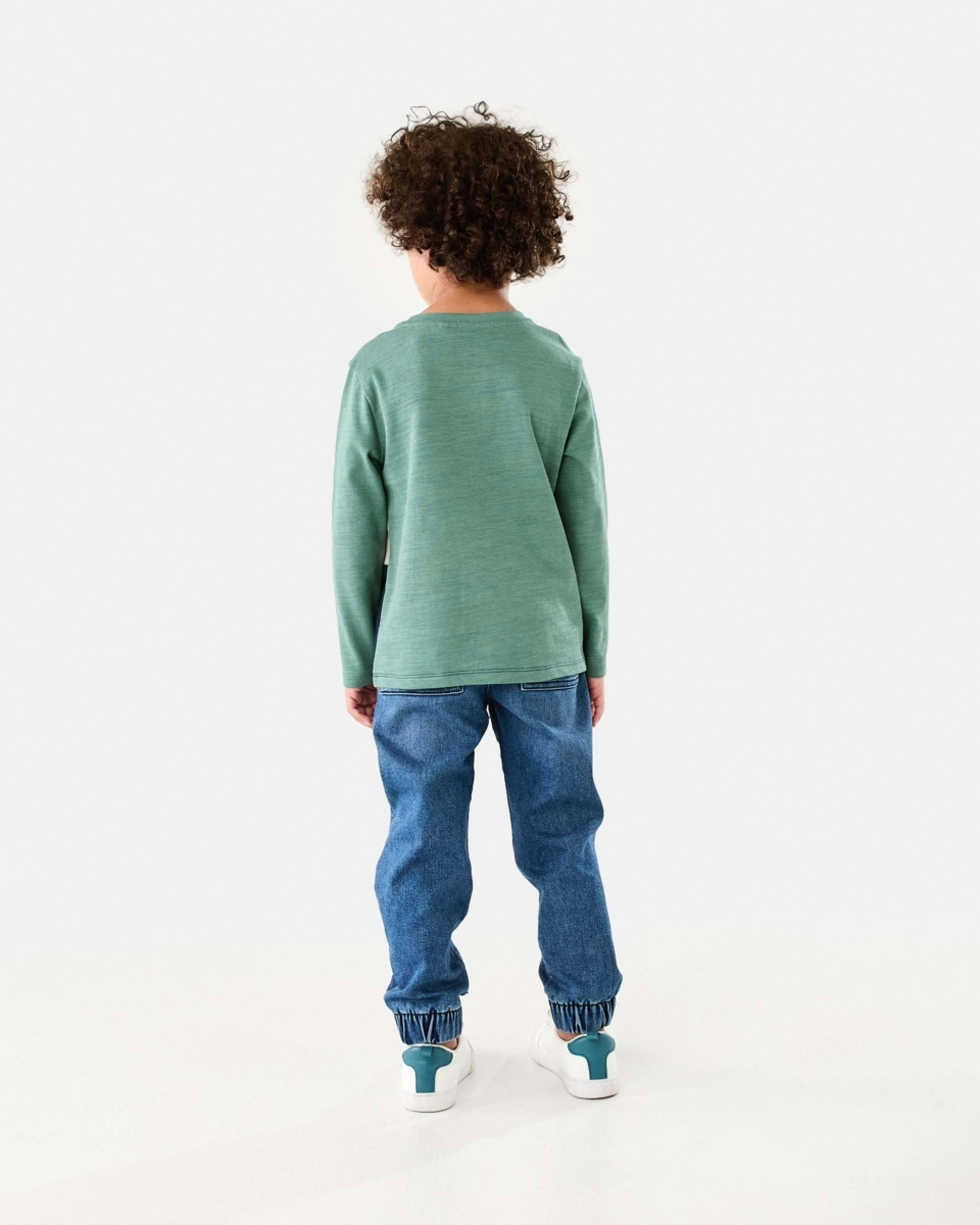 6 Long Sleeve Panel T-shirt Pine Green, 6 of 8