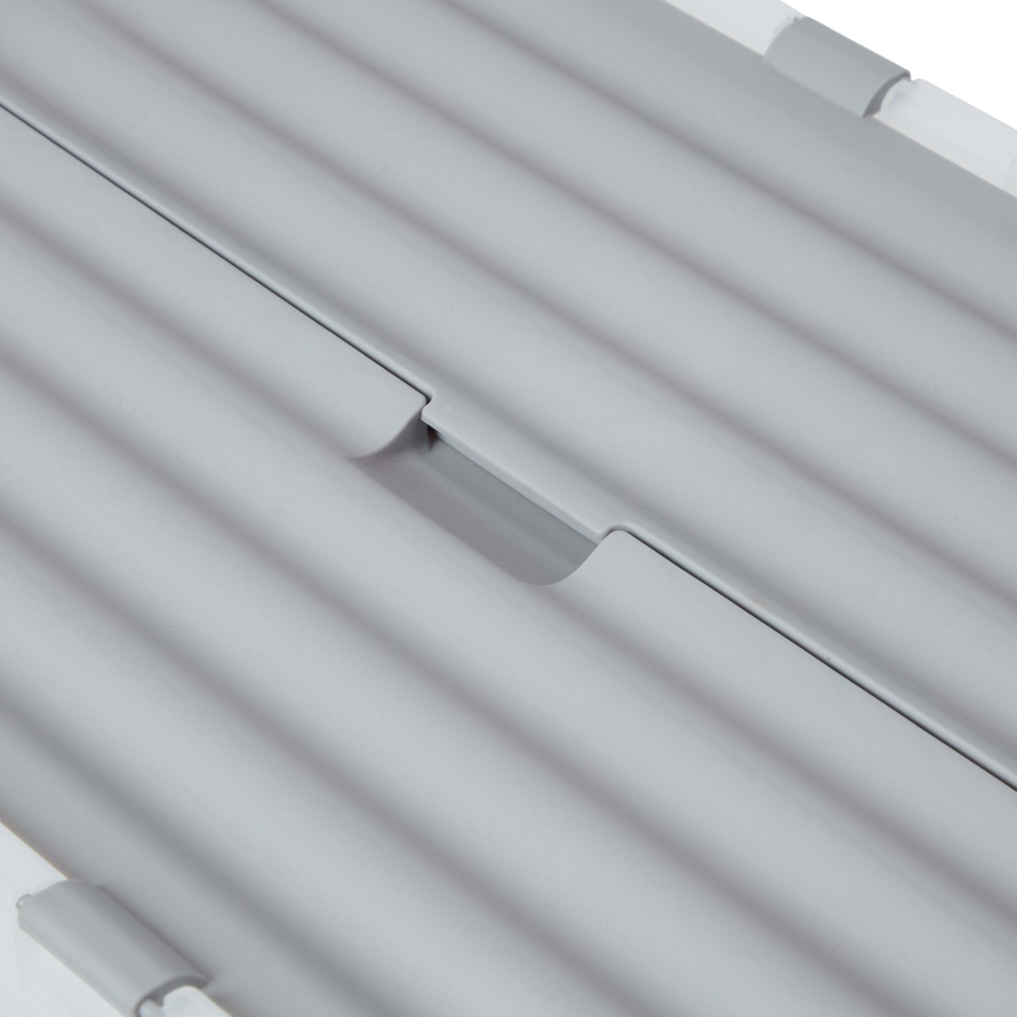 8 40L Tub with Hinged Lid, 8 of 8