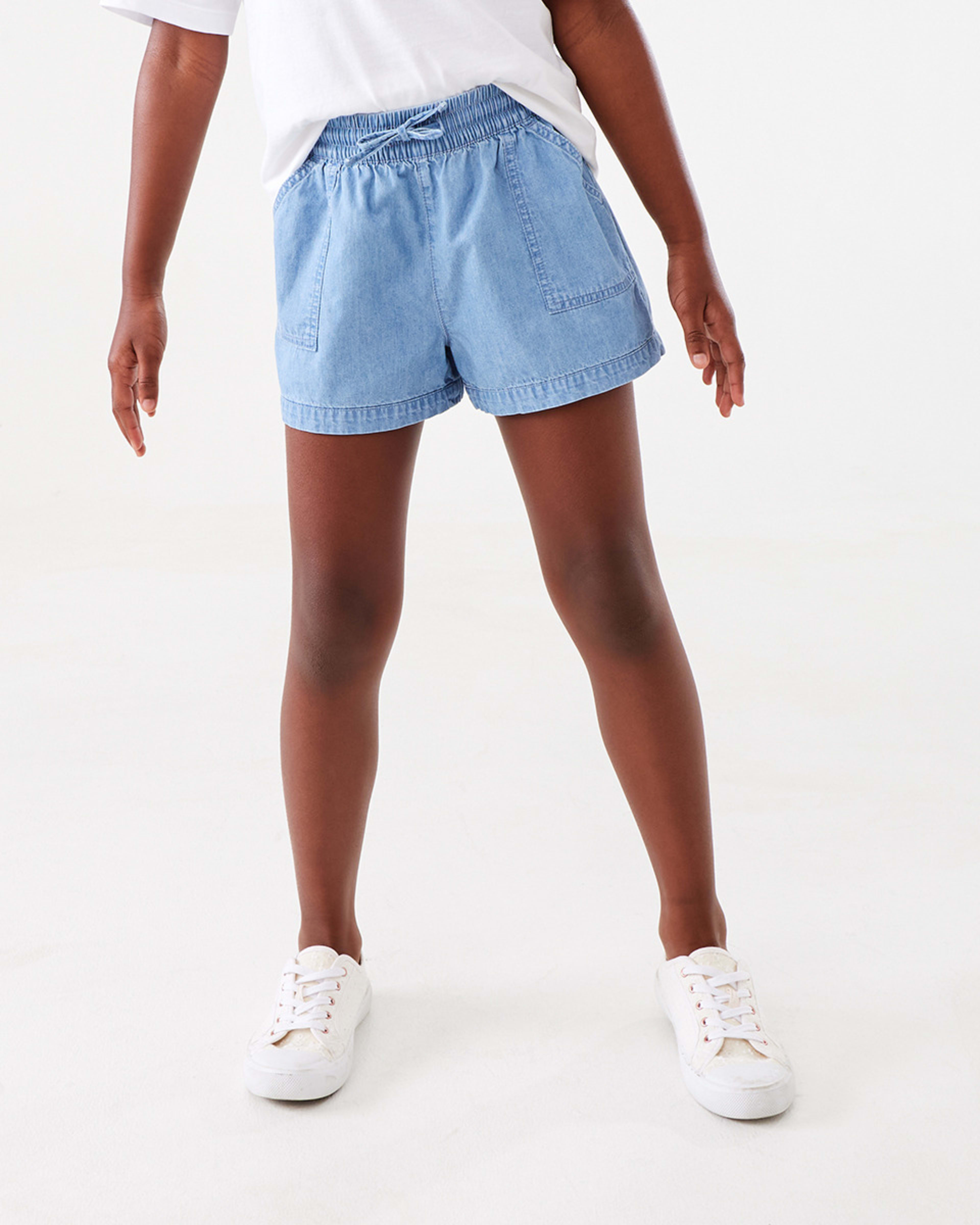 1 Utility Shorts Mid Denim, 1 of 9