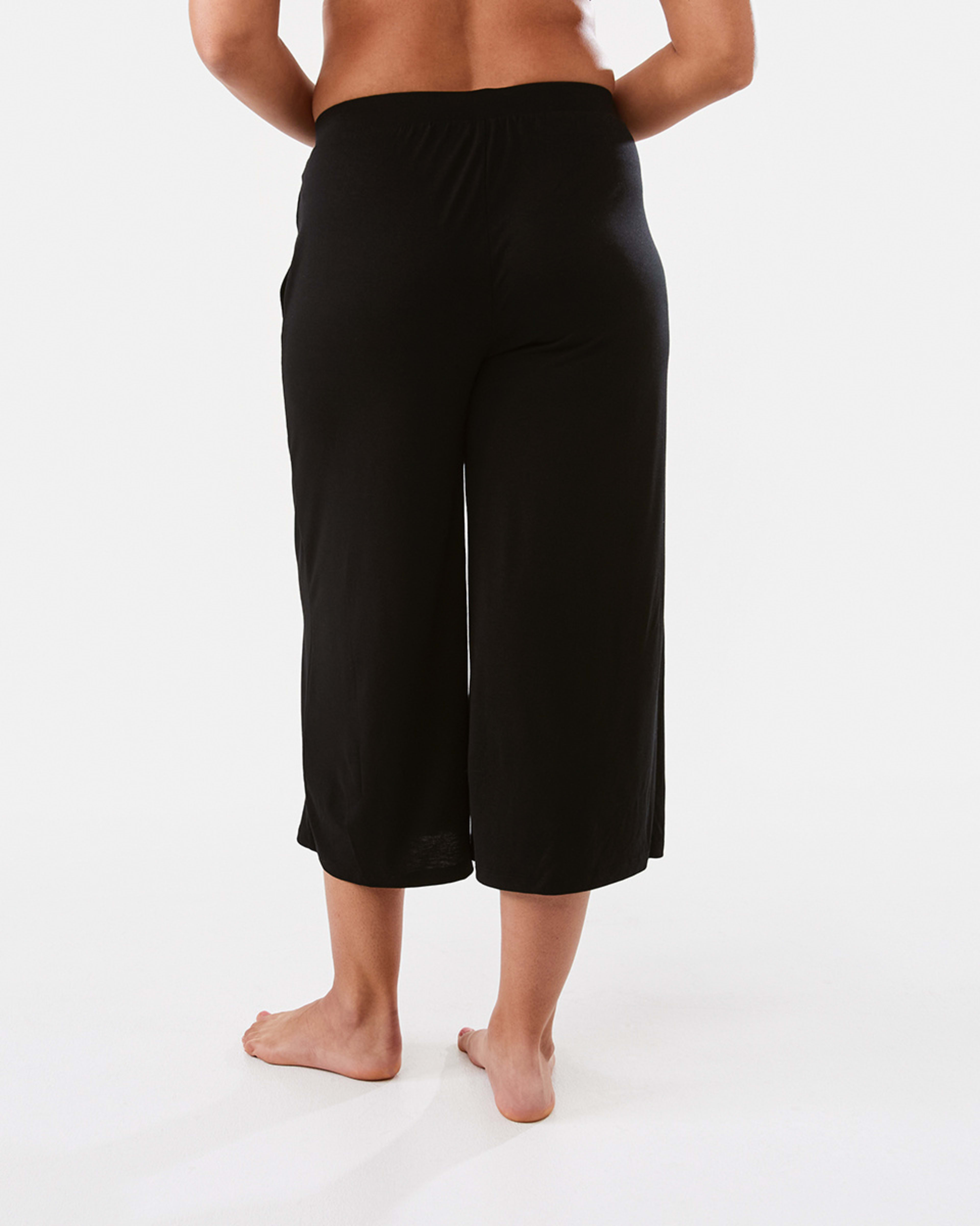 3 3/4 Comfort Pants Black, 3 of 5
