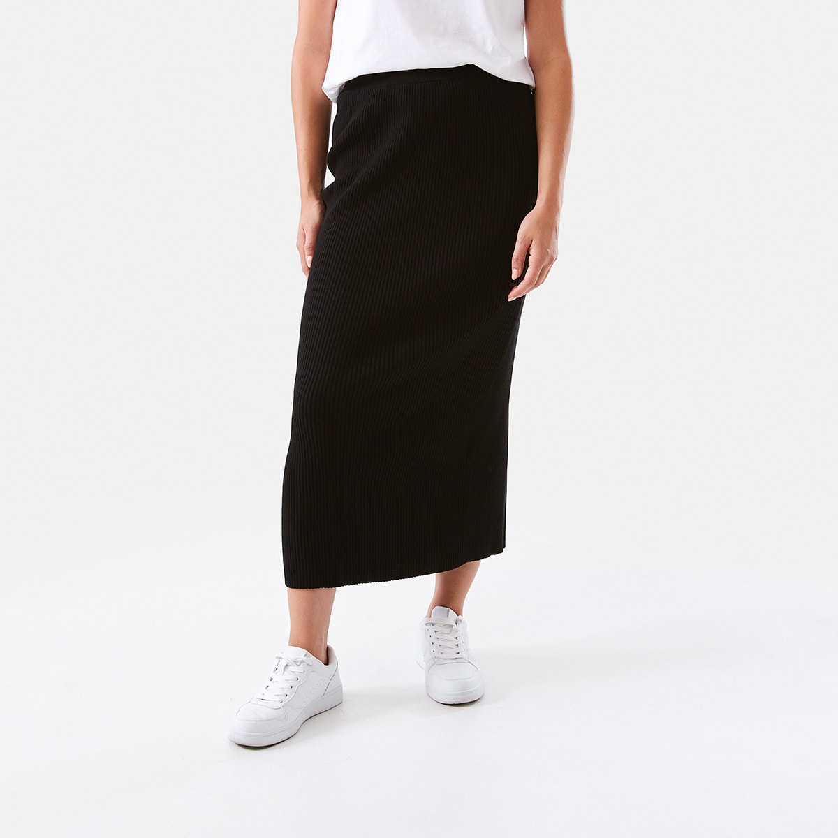 Black maxi skirt kmart hotsell