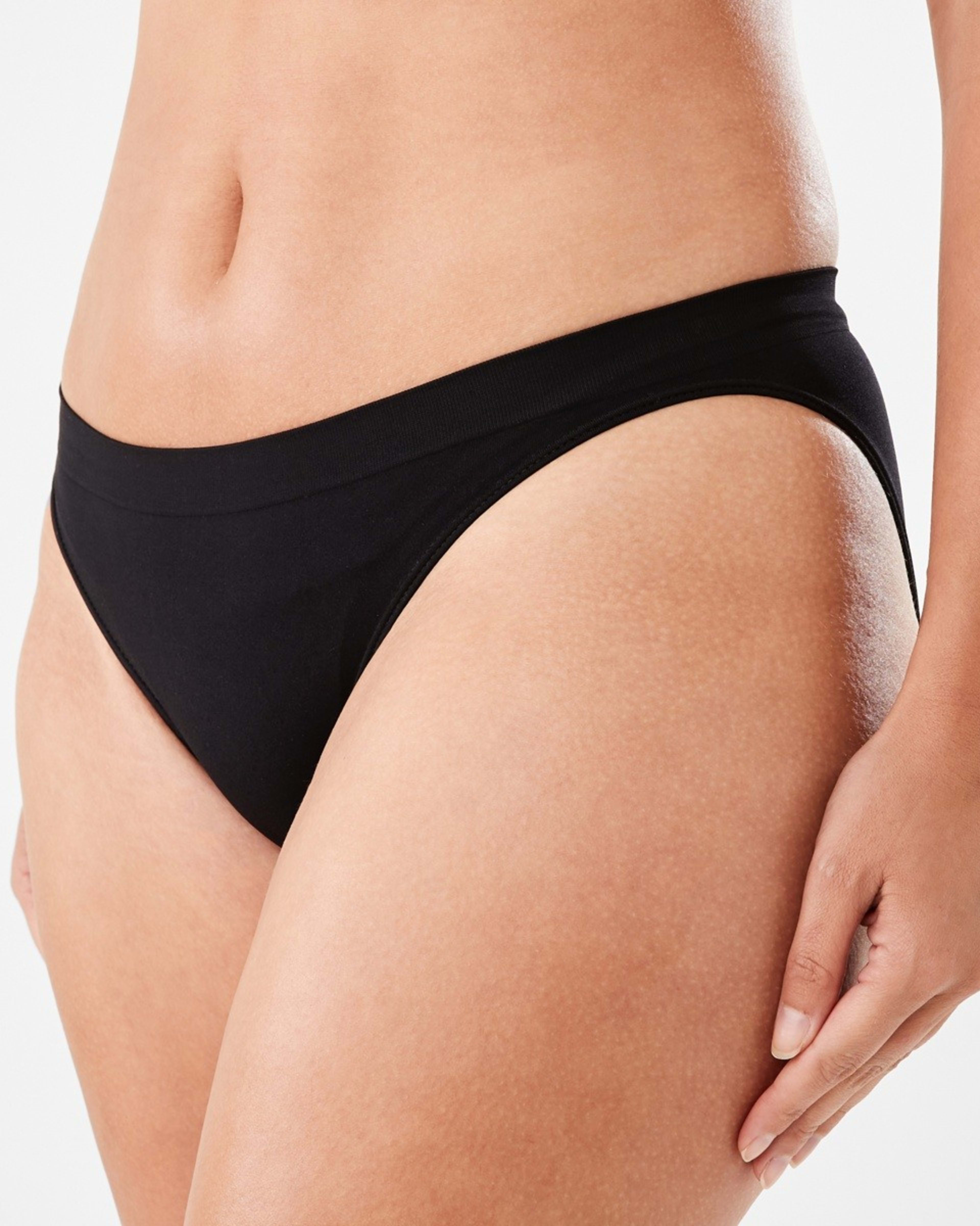 2 Ultra Smooth Seamfree Bikini Briefs Black, 2 of 4